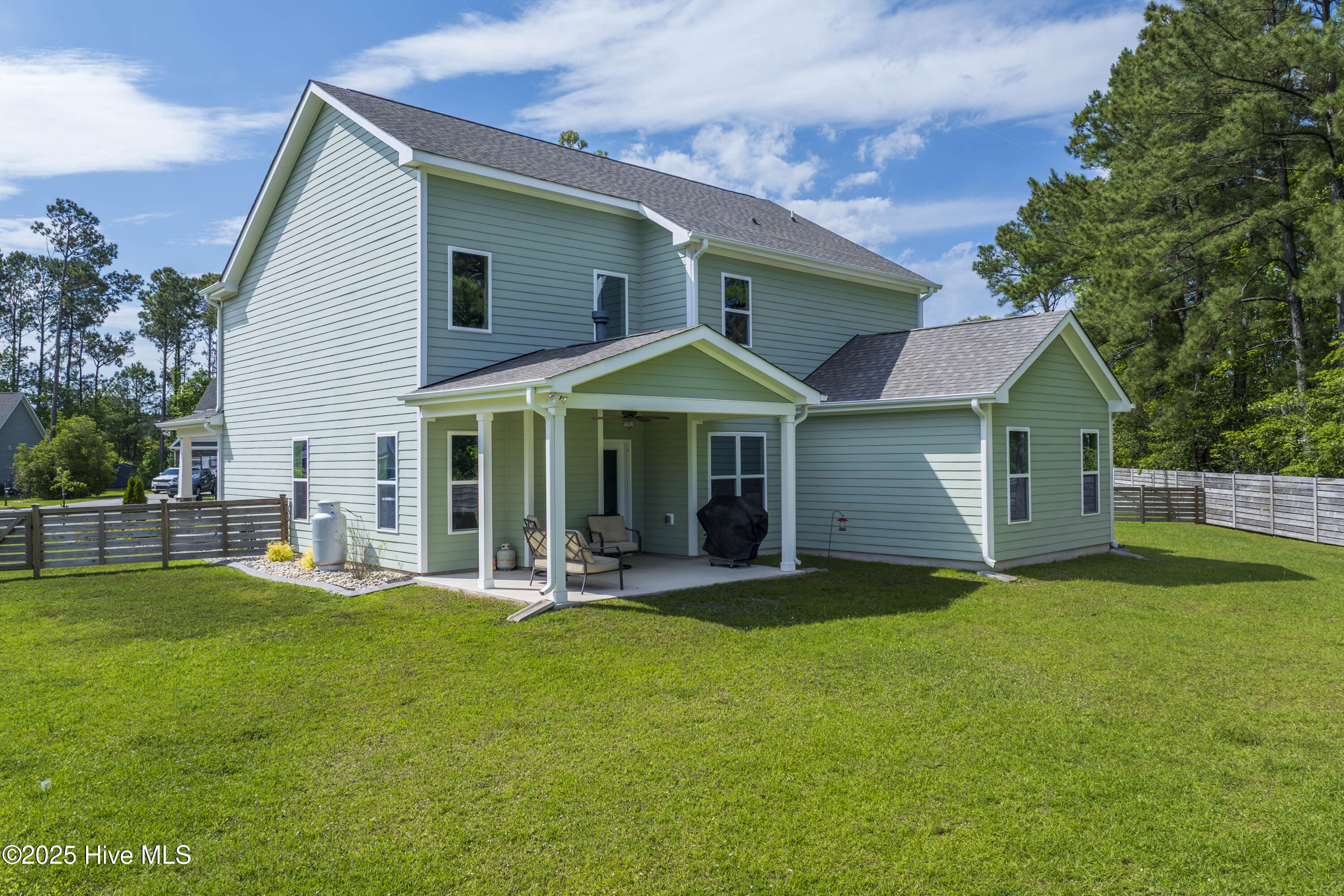 110 E Goldeneye Court Property Photo 5