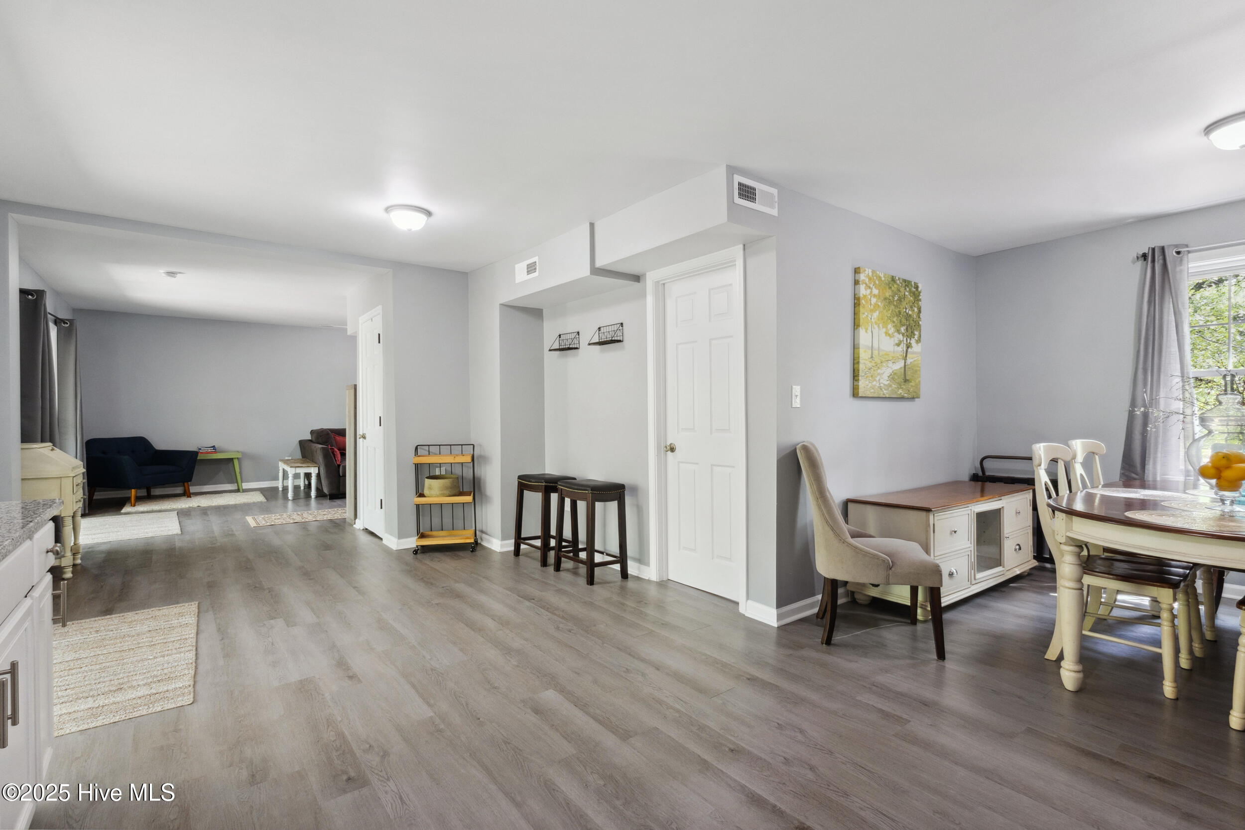 975 River Bend Drive Property Photo 15