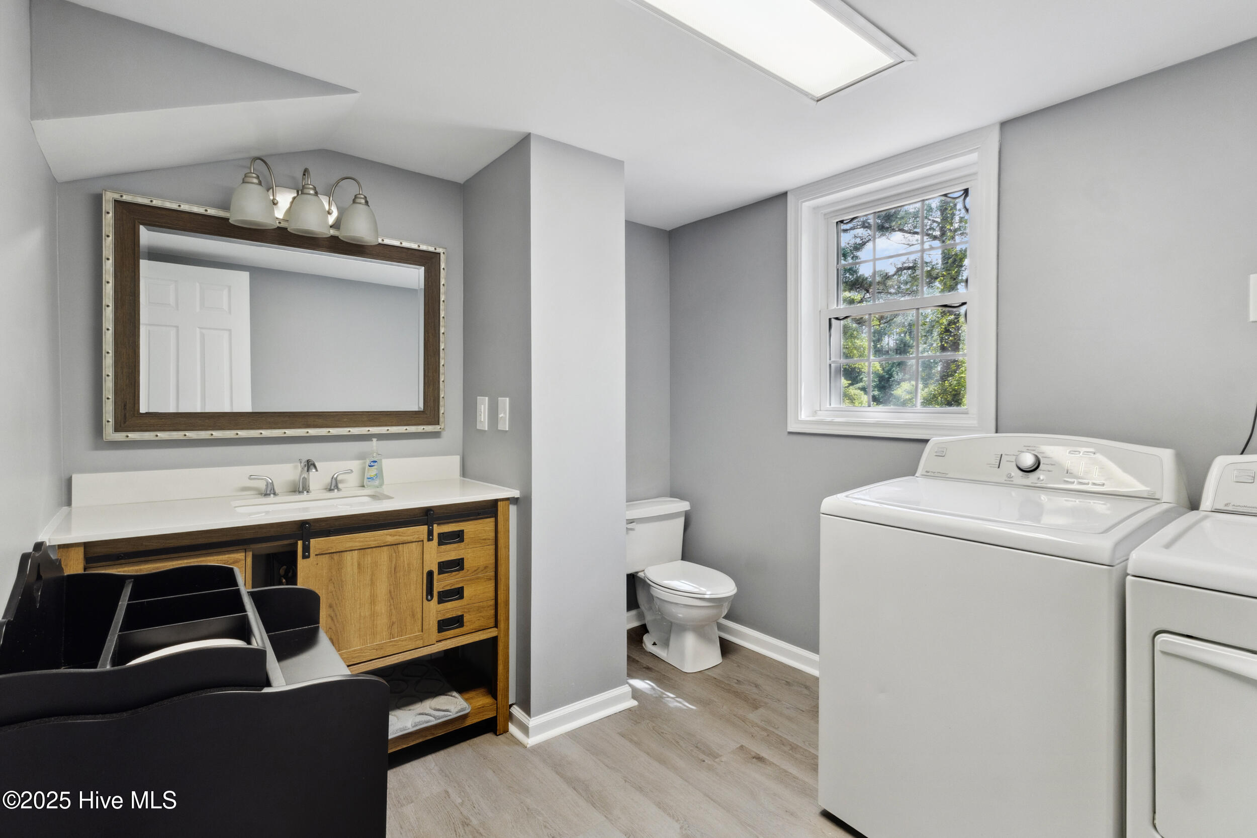 975 River Bend Drive Property Photo 25