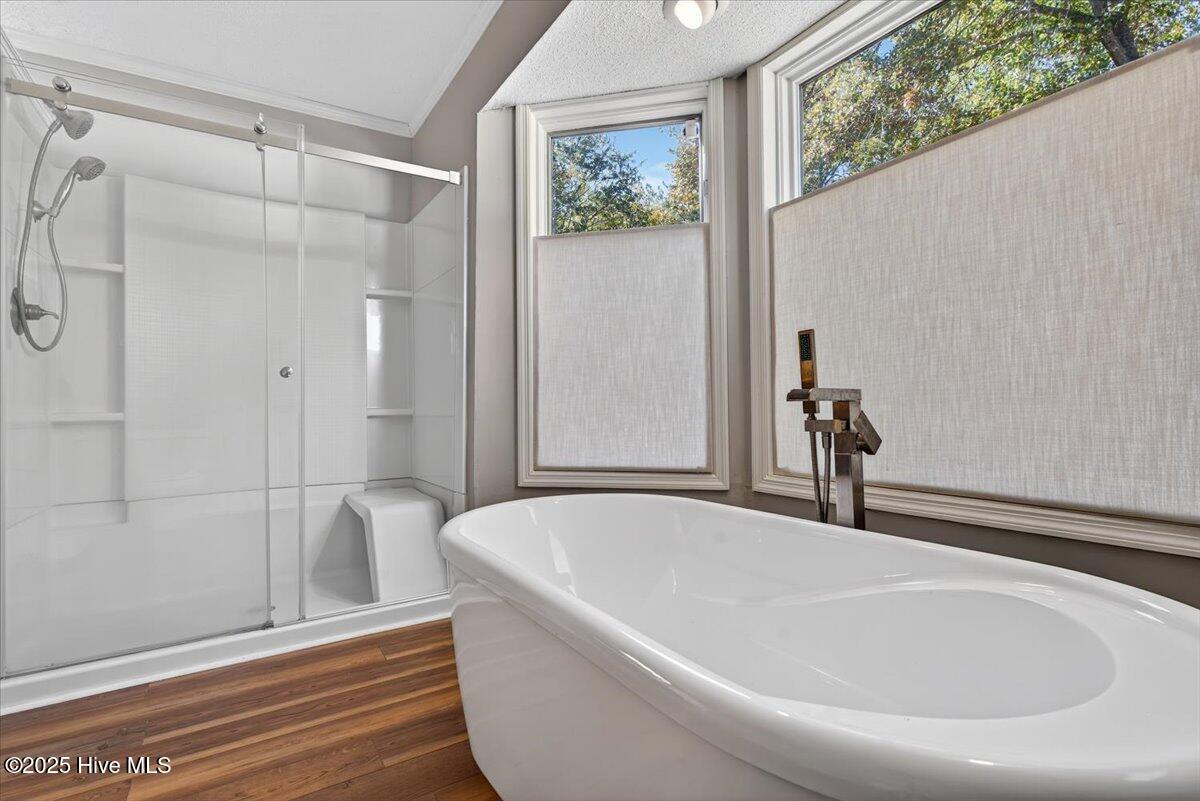 645 Boundaryline Drive Property Photo 17