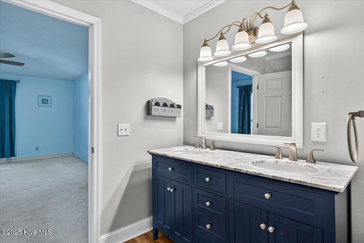 645 Boundaryline Drive Property Photo 18