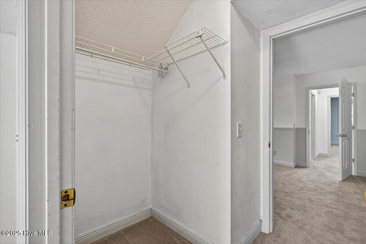 645 Boundaryline Drive Property Photo 26