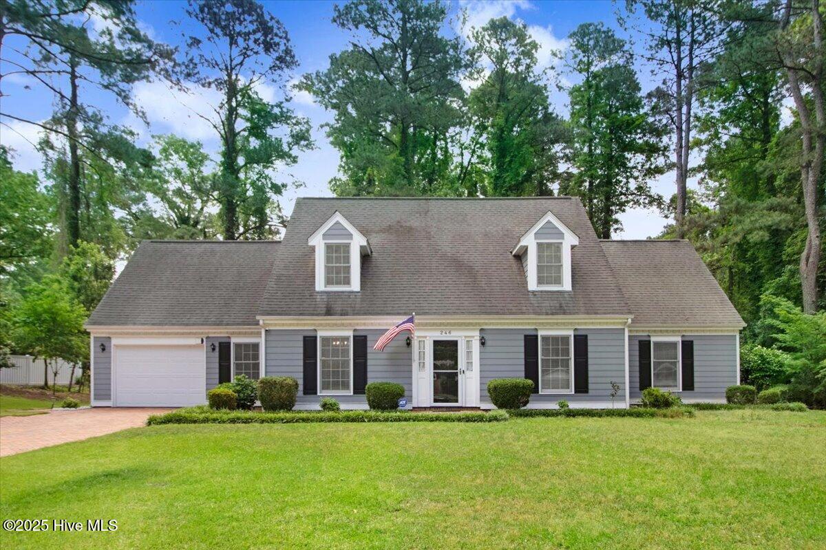 246 S Hillcrest Drive Property Photo