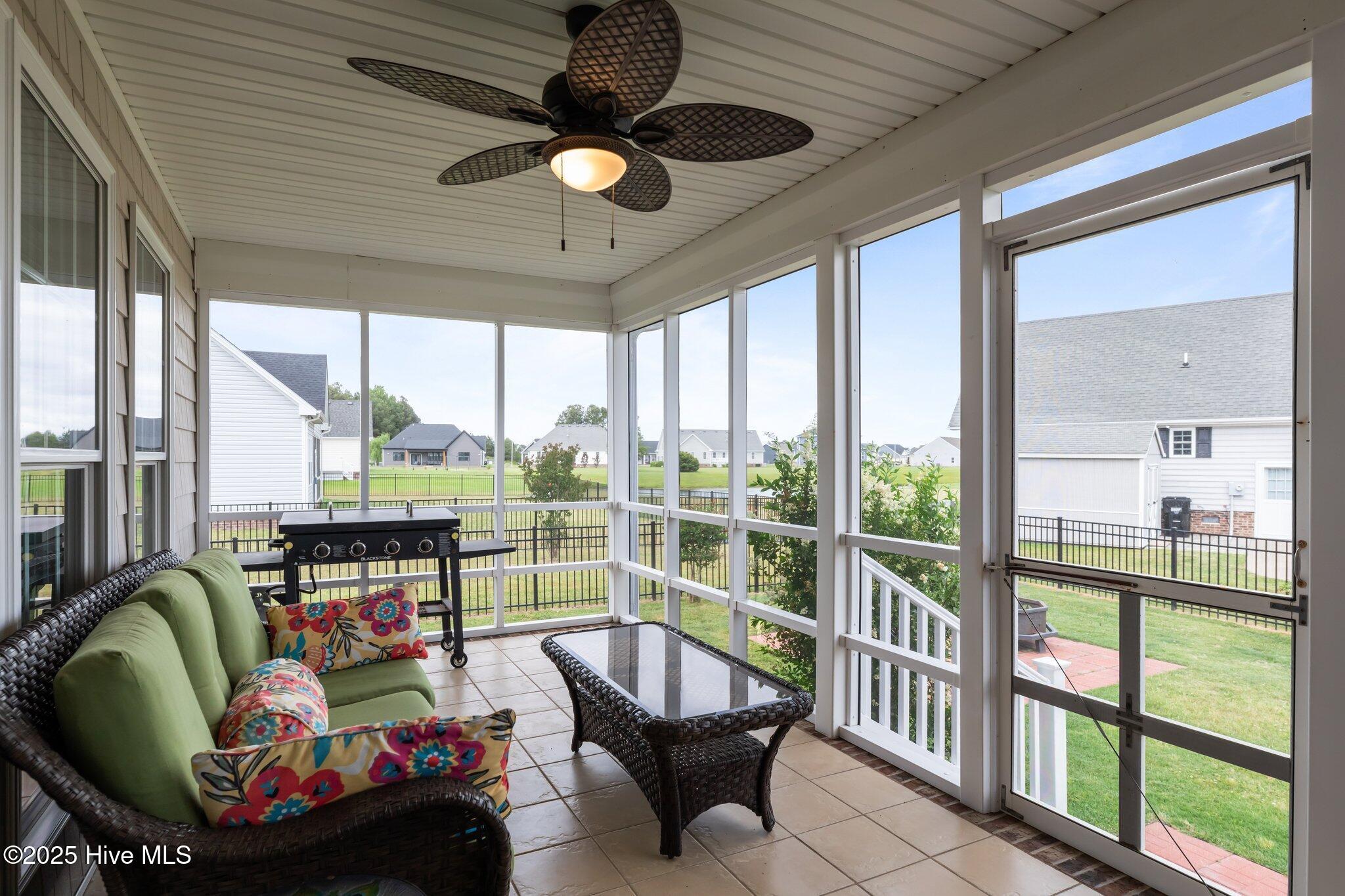 110 Lands End Drive Property Photo 15