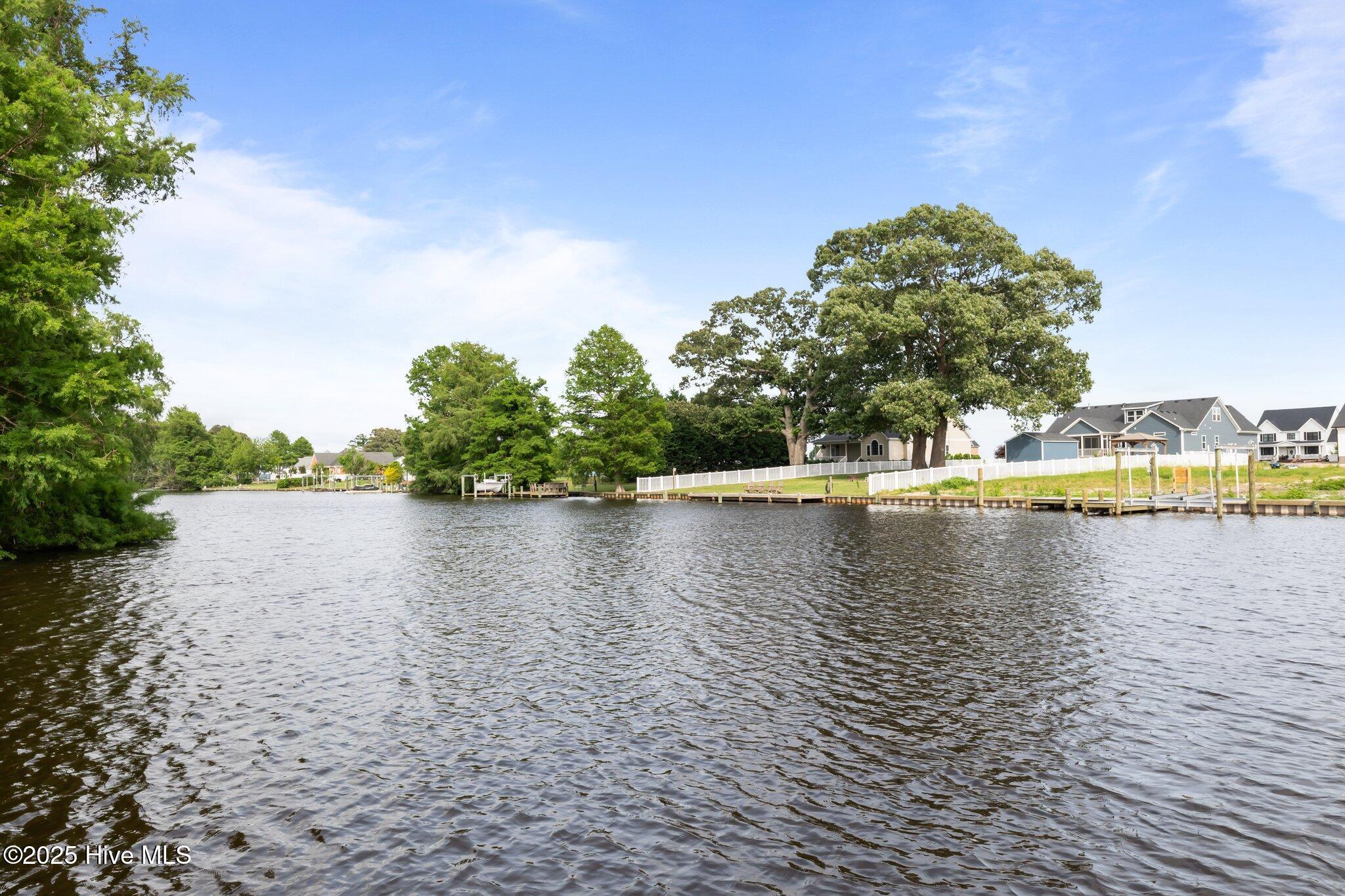 110 Lands End Drive Property Photo 46