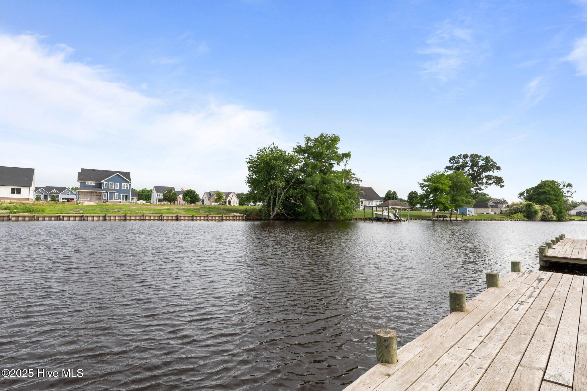 110 Lands End Drive Property Photo 47