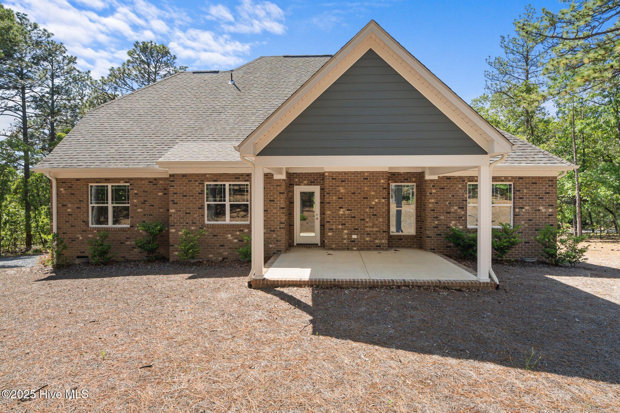 225 Lakeway Drive Property Photo 37