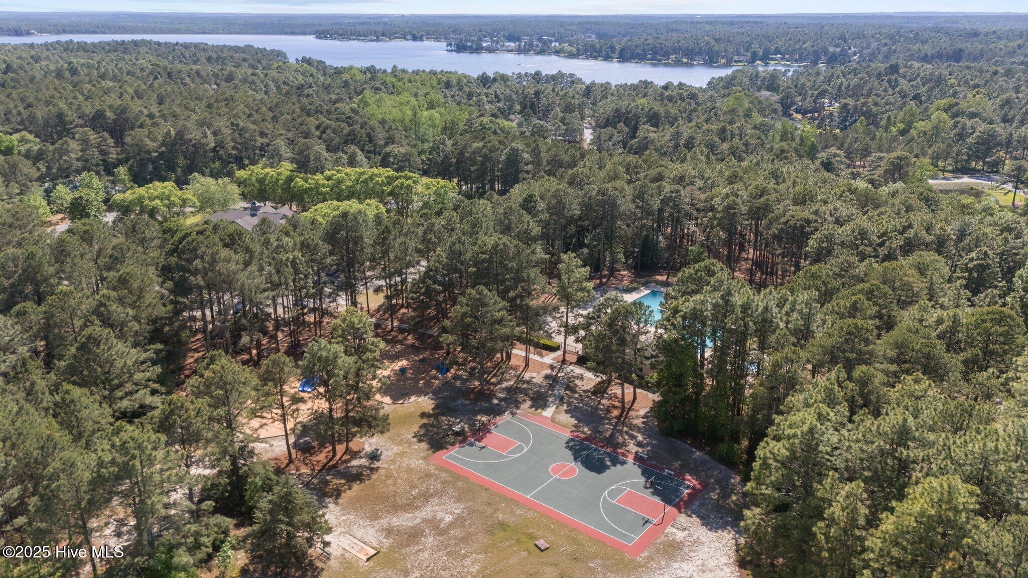 225 Lakeway Drive Property Photo 45