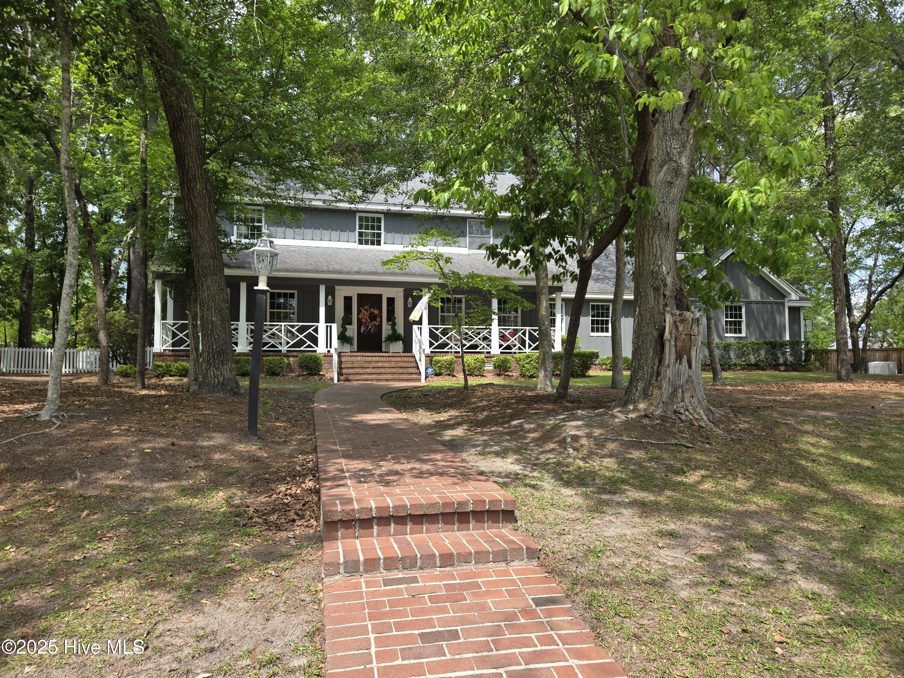 112 Brookview Drive Property Photo