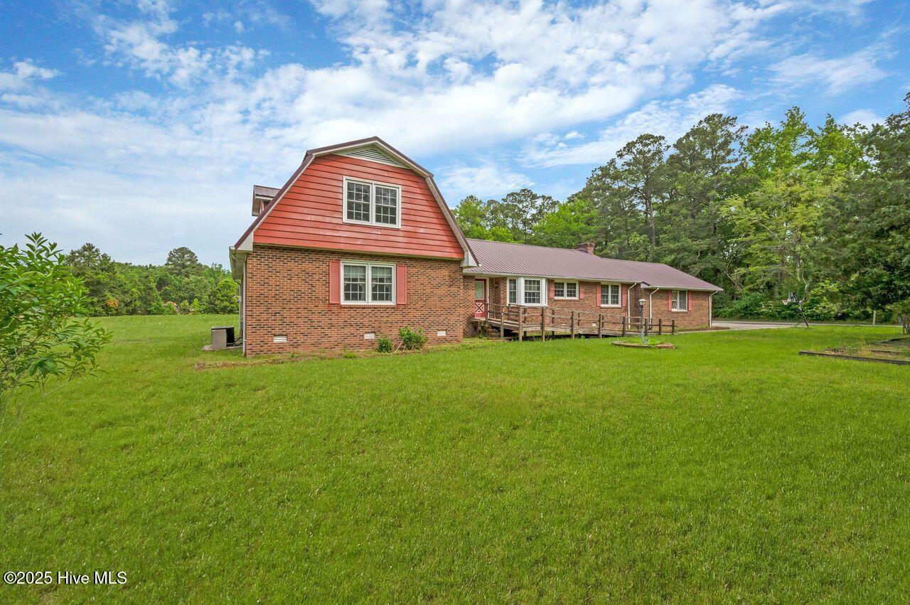 71 Hummingbird Lane Property Photo