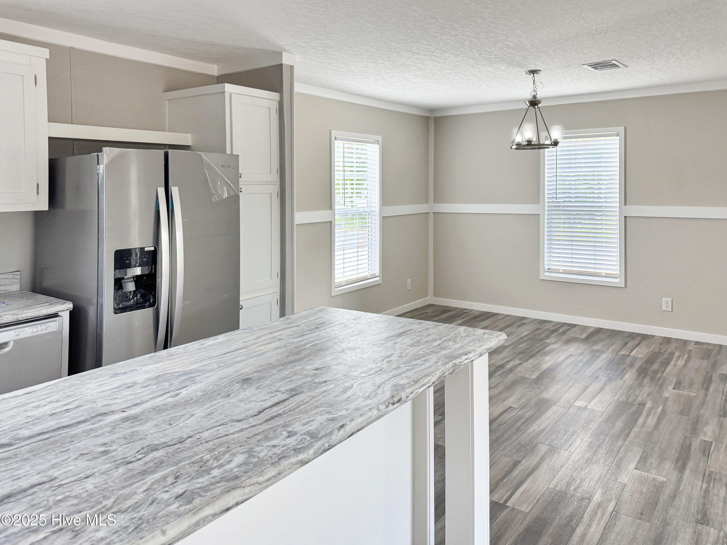 1017 Pine Ridge Court Property Photo 4