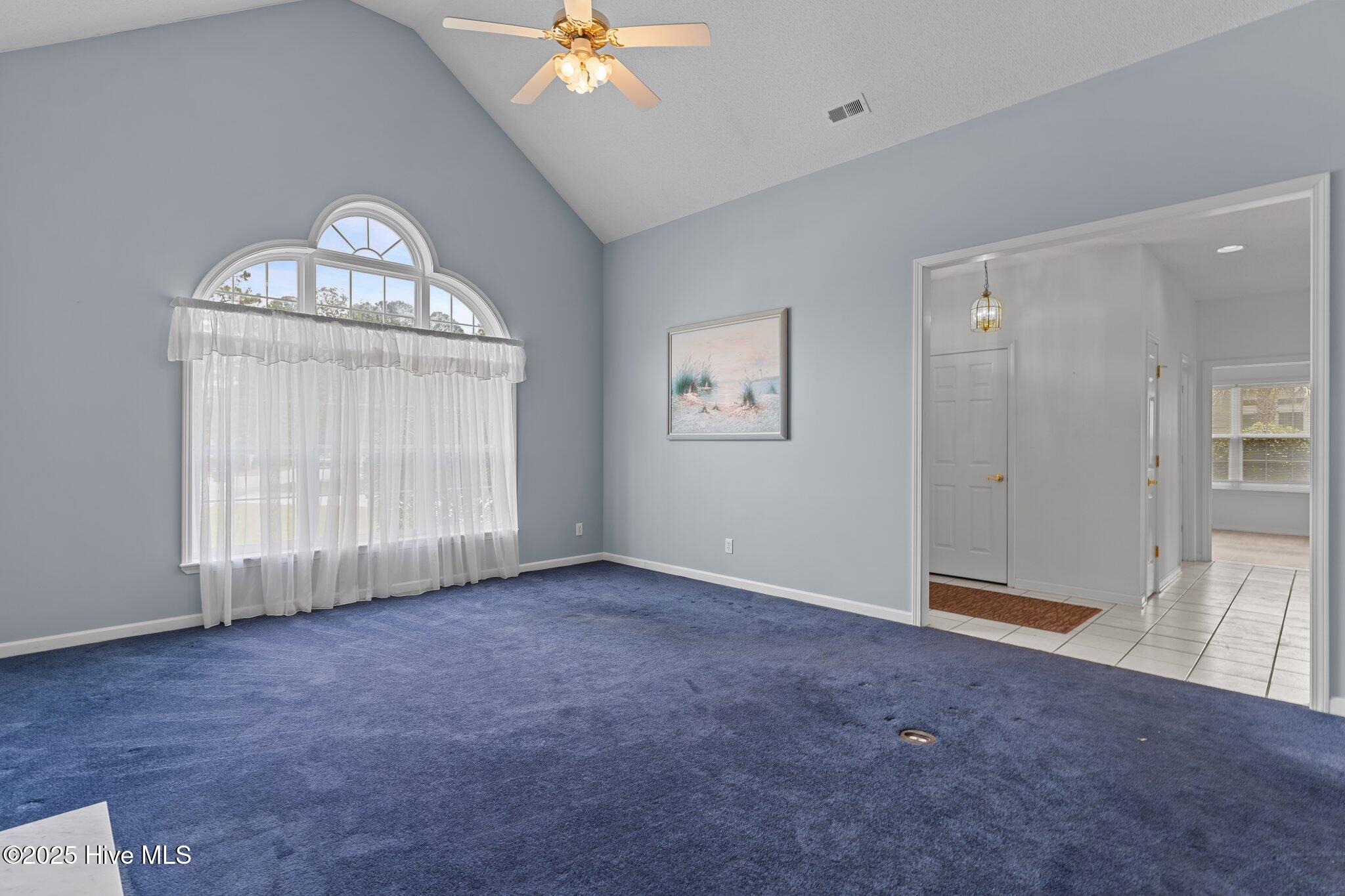 533 Montaigne Court Property Photo 11