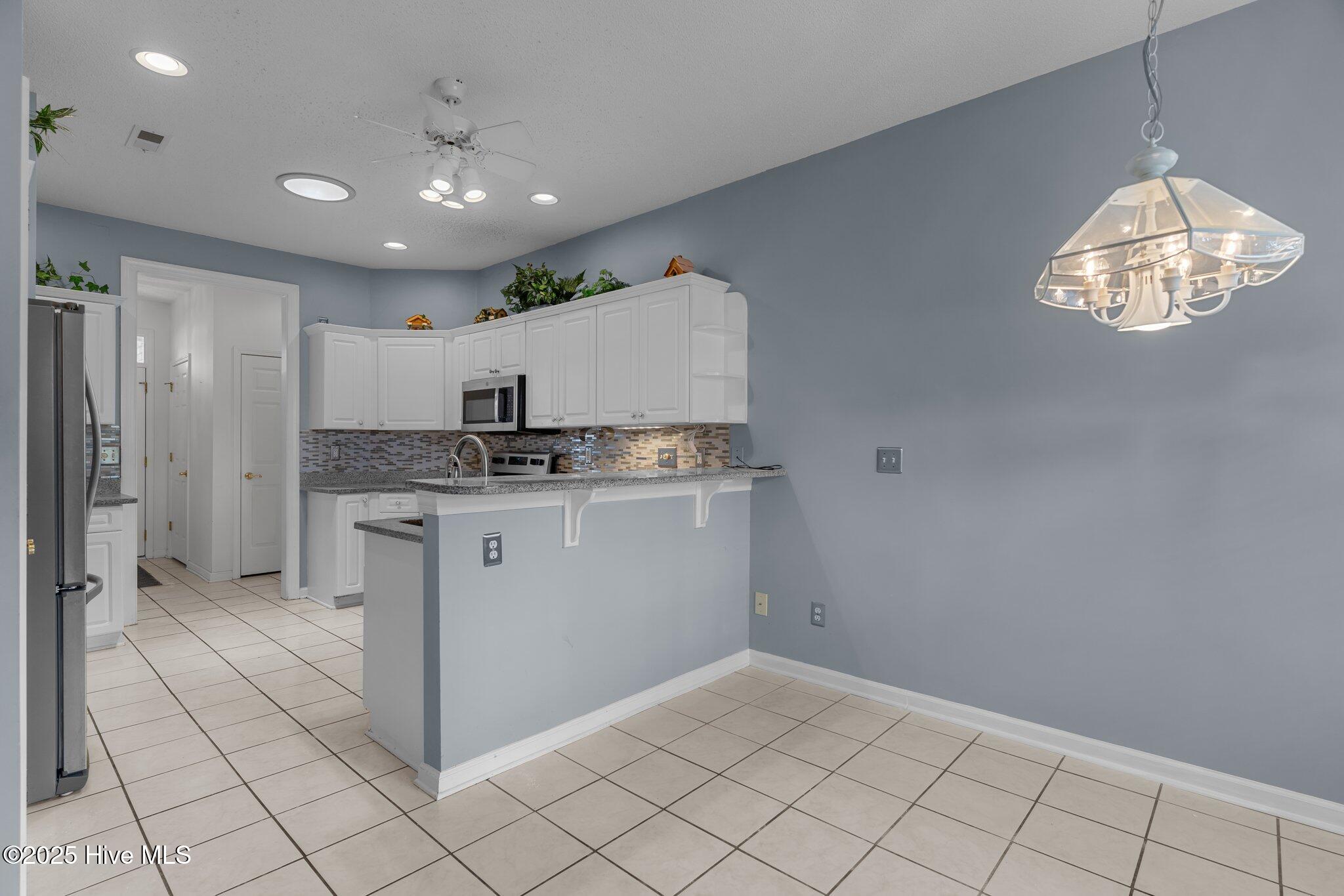 533 Montaigne Court Property Photo 21