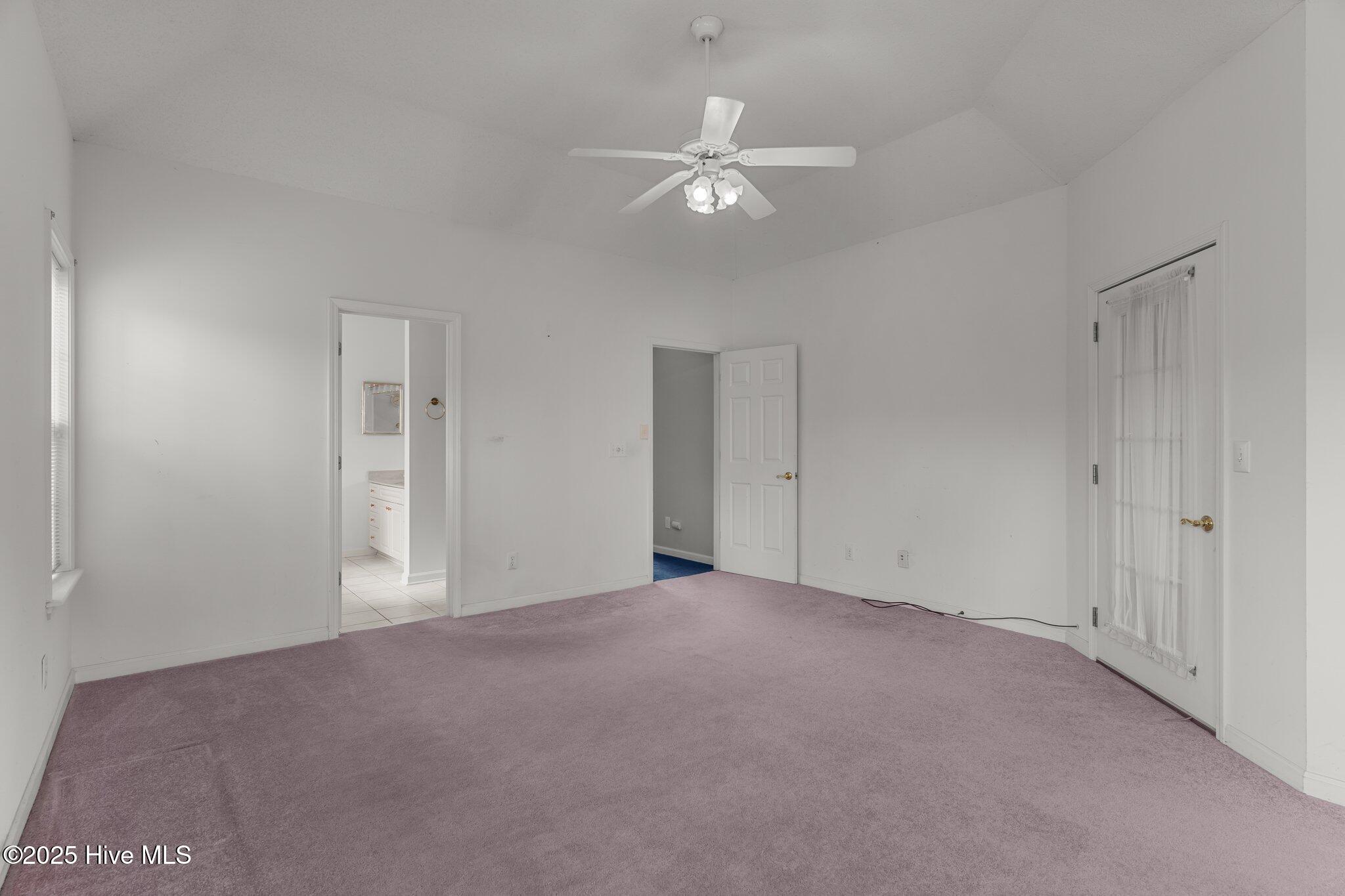 533 Montaigne Court Property Photo 27