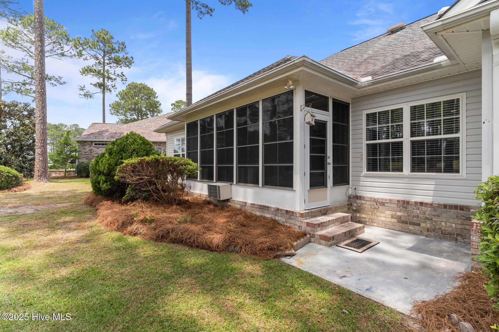 533 Montaigne Court Property Photo 42