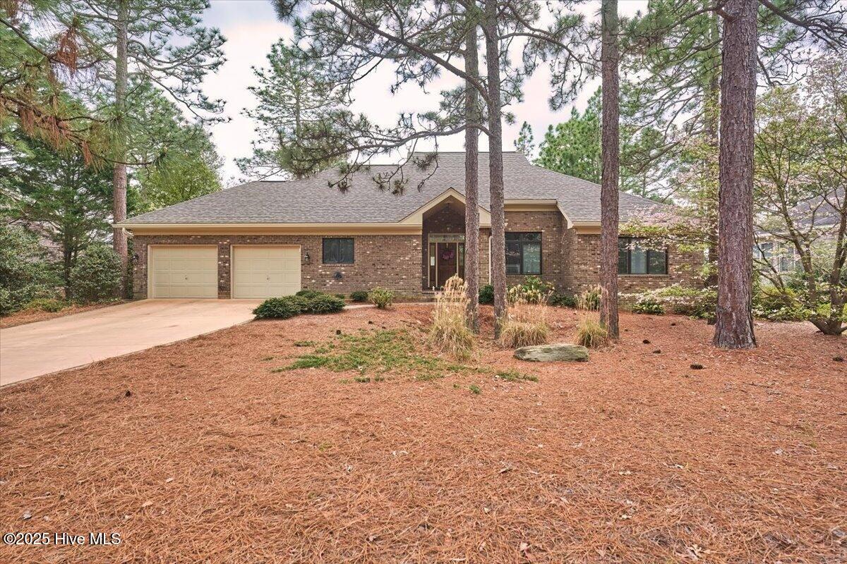 38 Pinebrook Drive Property Photo