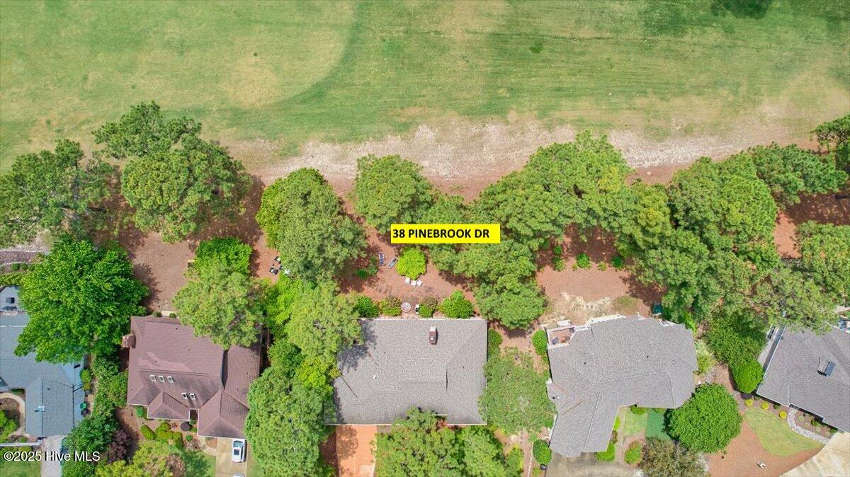 38 Pinebrook Drive Property Photo 7