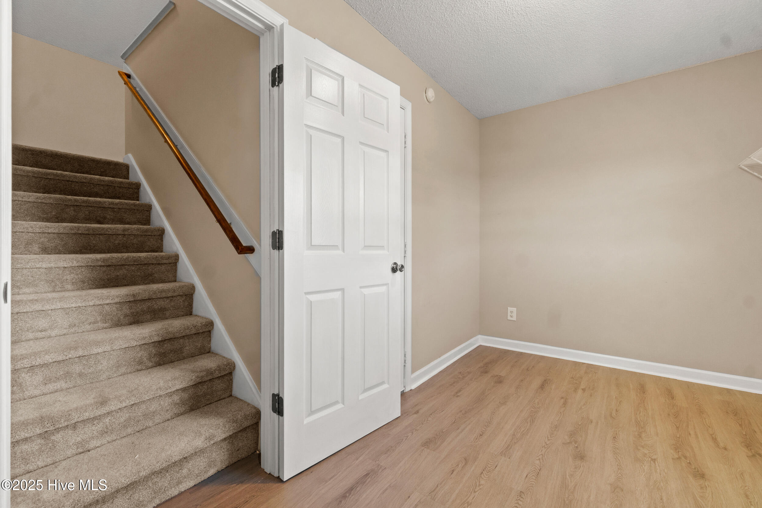 958 Wellfield Road Property Photo 12