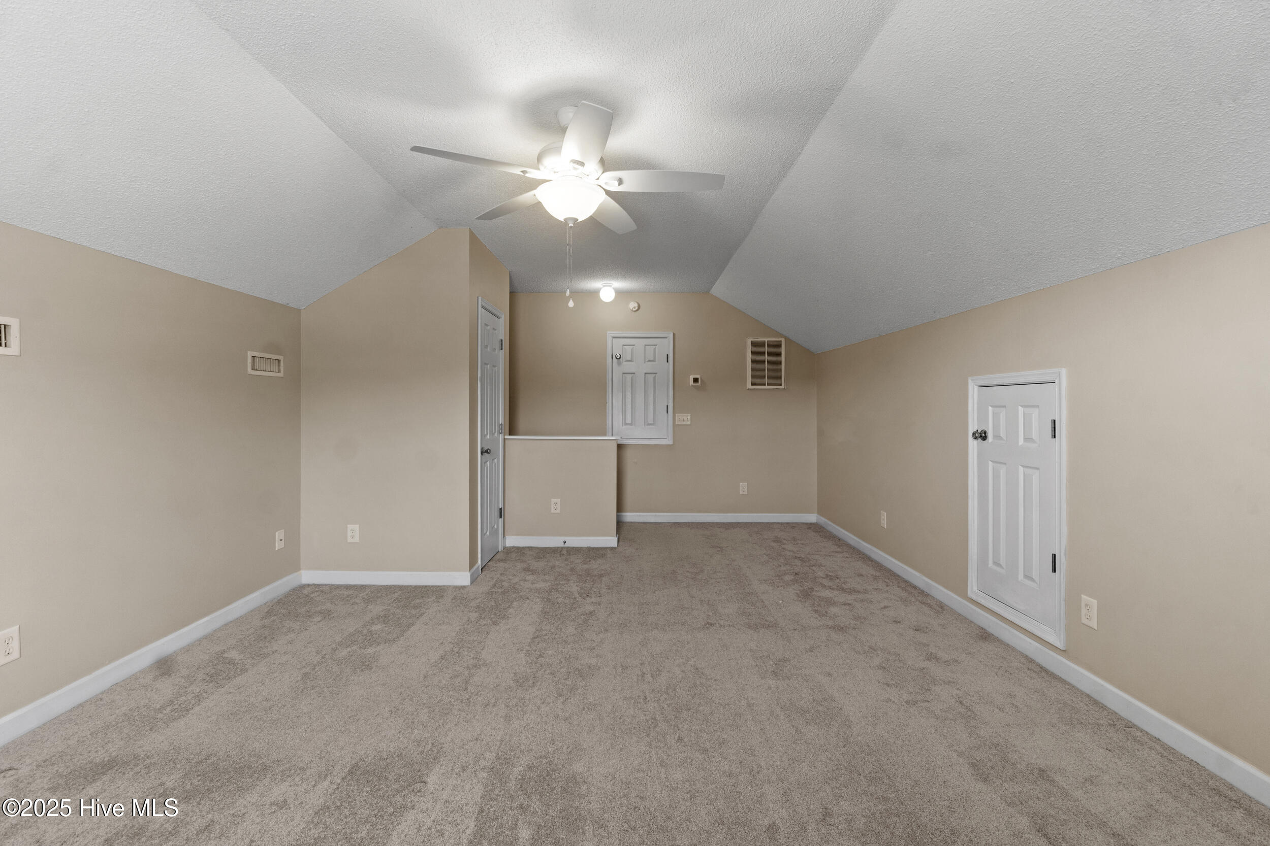 958 Wellfield Road Property Photo 15