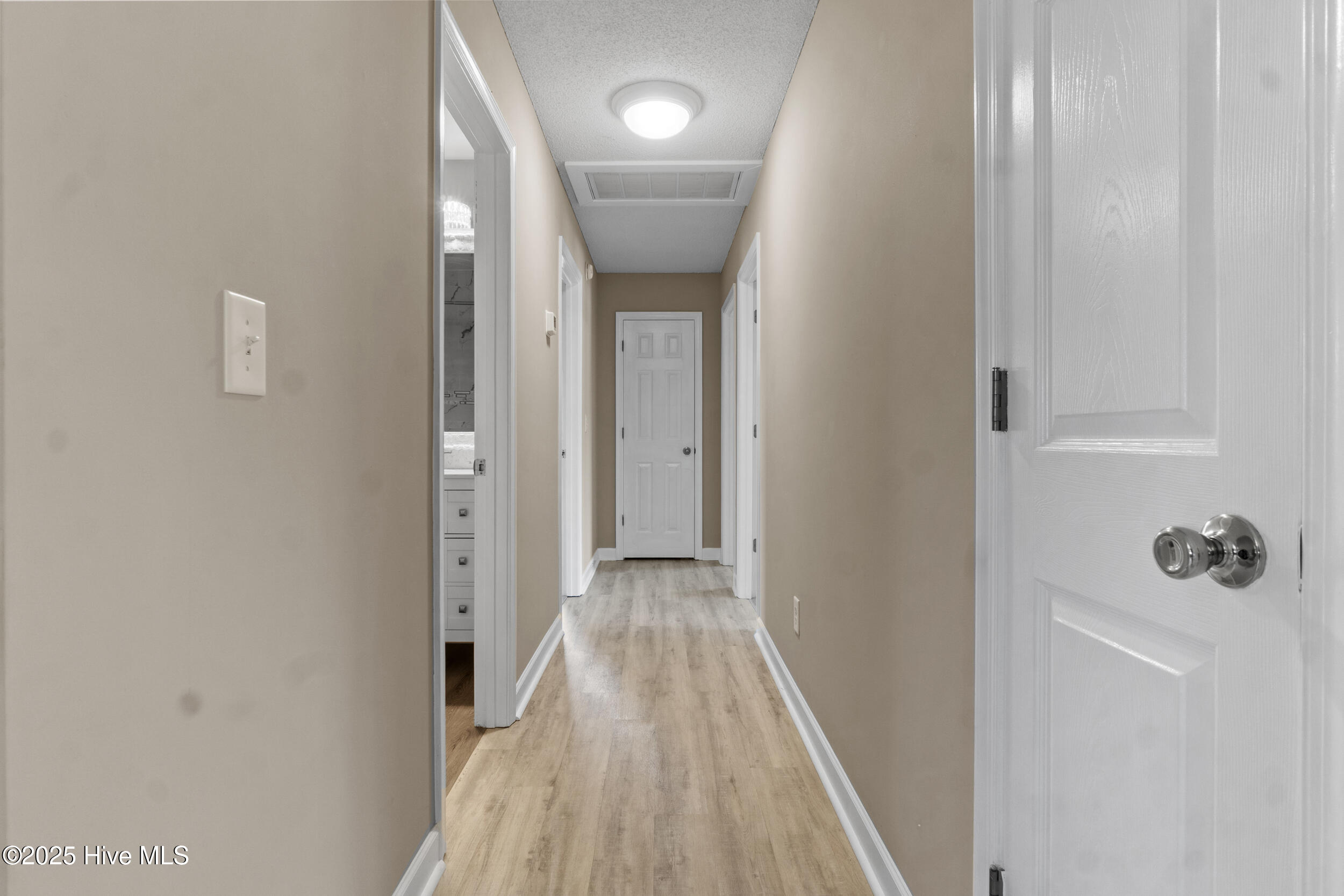 958 Wellfield Road Property Photo 16