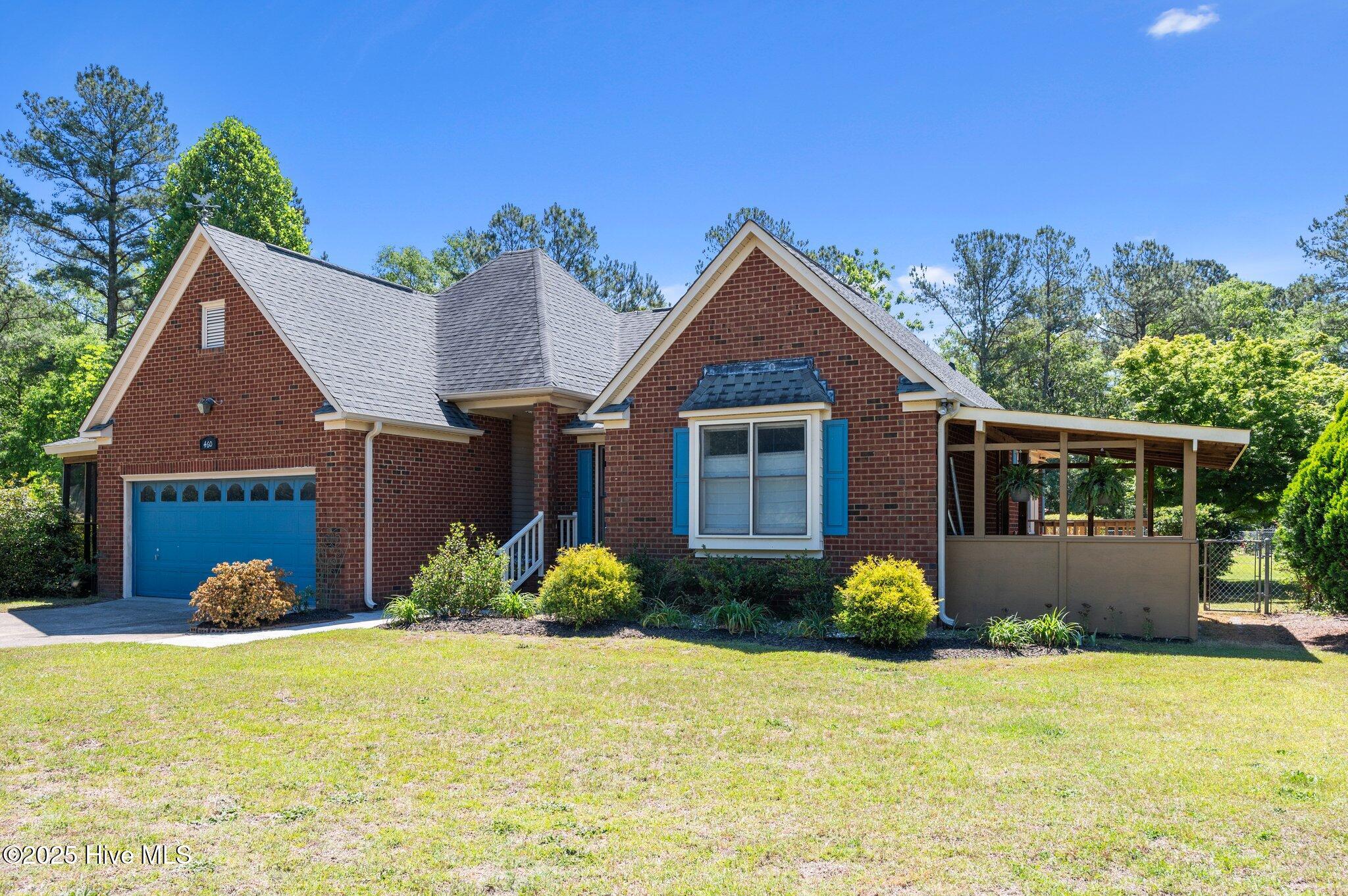 460 Riverside Road Property Photo