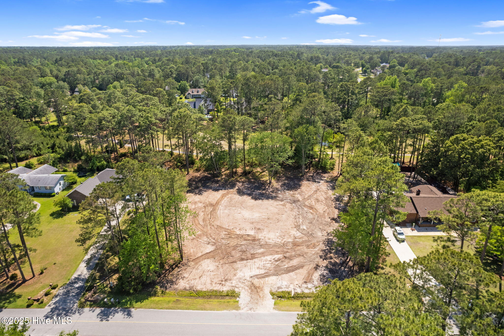 41 Country Club Drive Property Photo
