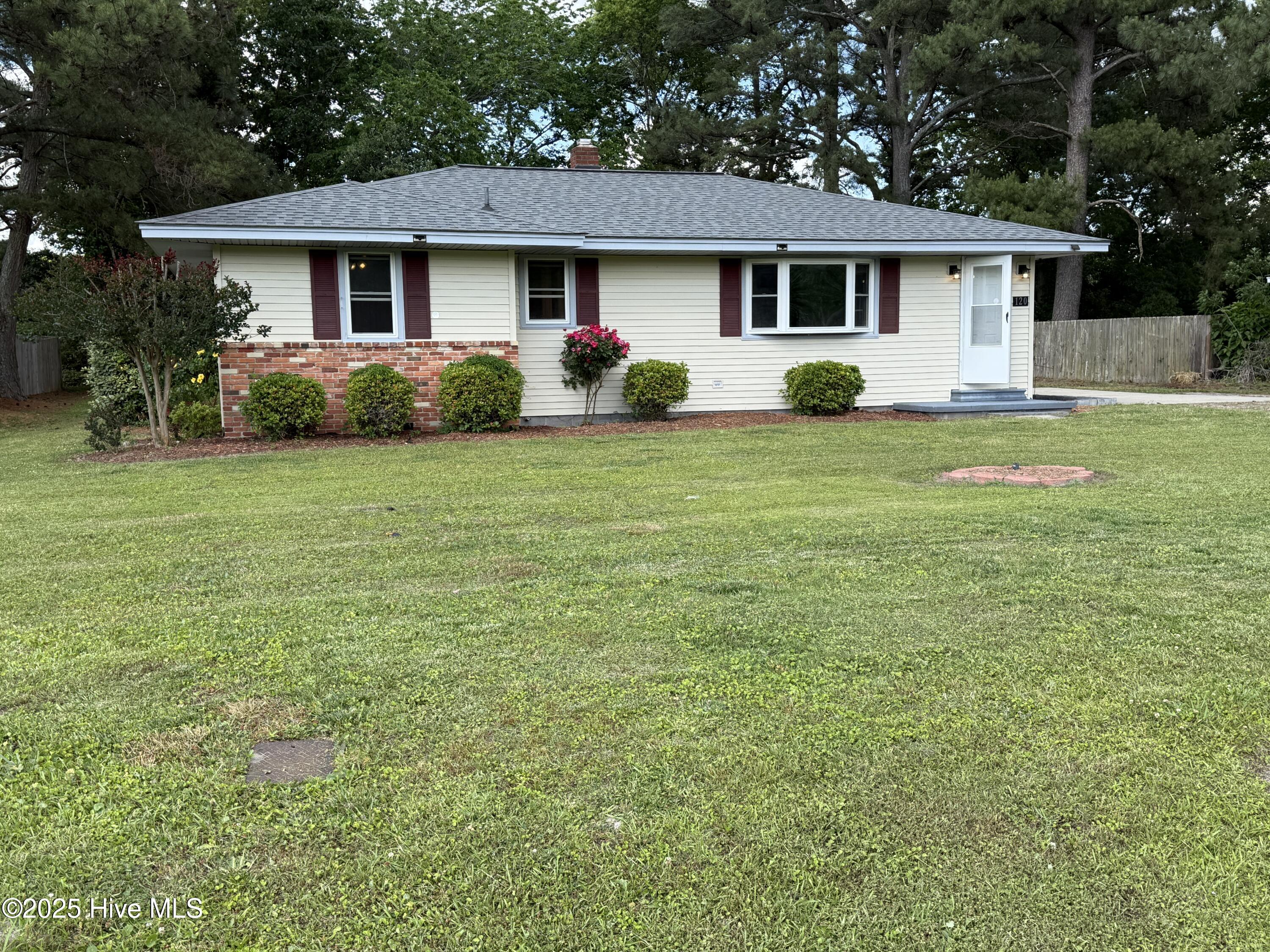 120 Ranch Drive Property Photo