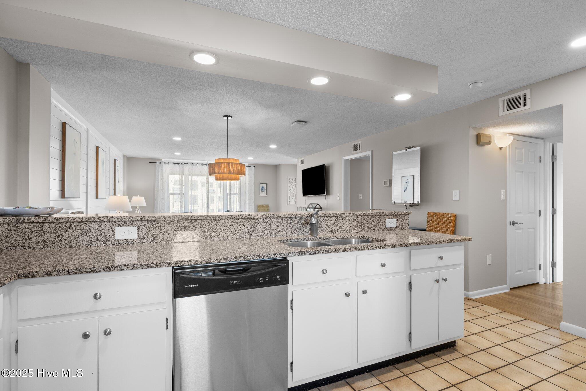 1505 Salter Path Road 409 Property Photo 14