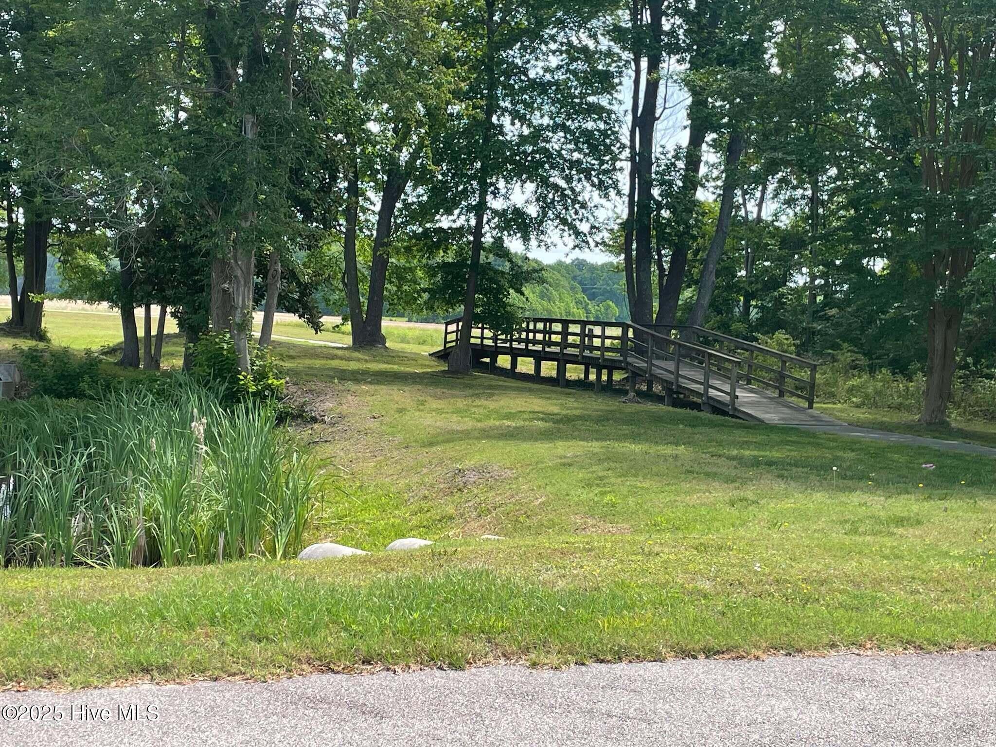102 East Point Estates Court Property Photo 33