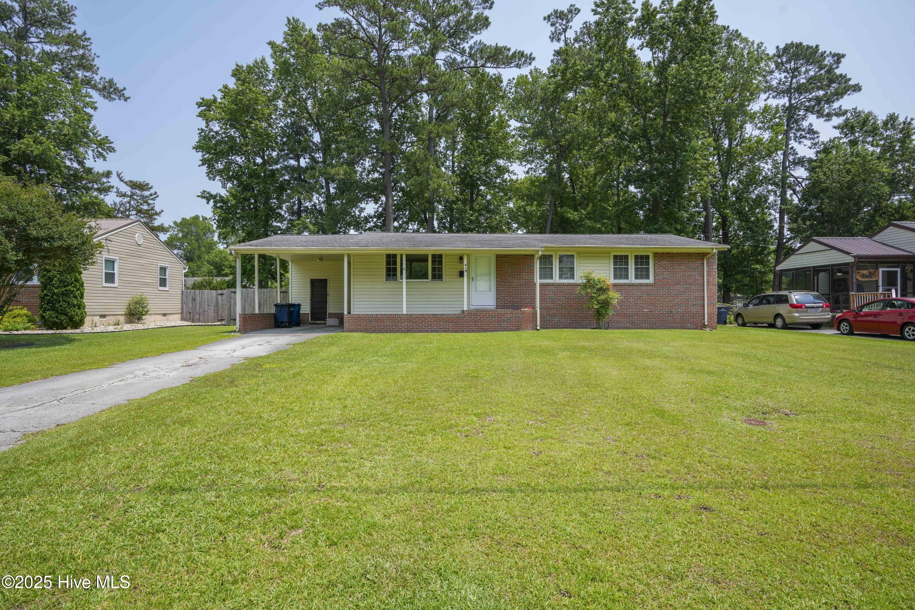 410 Cheyenne Road Property Photo 3