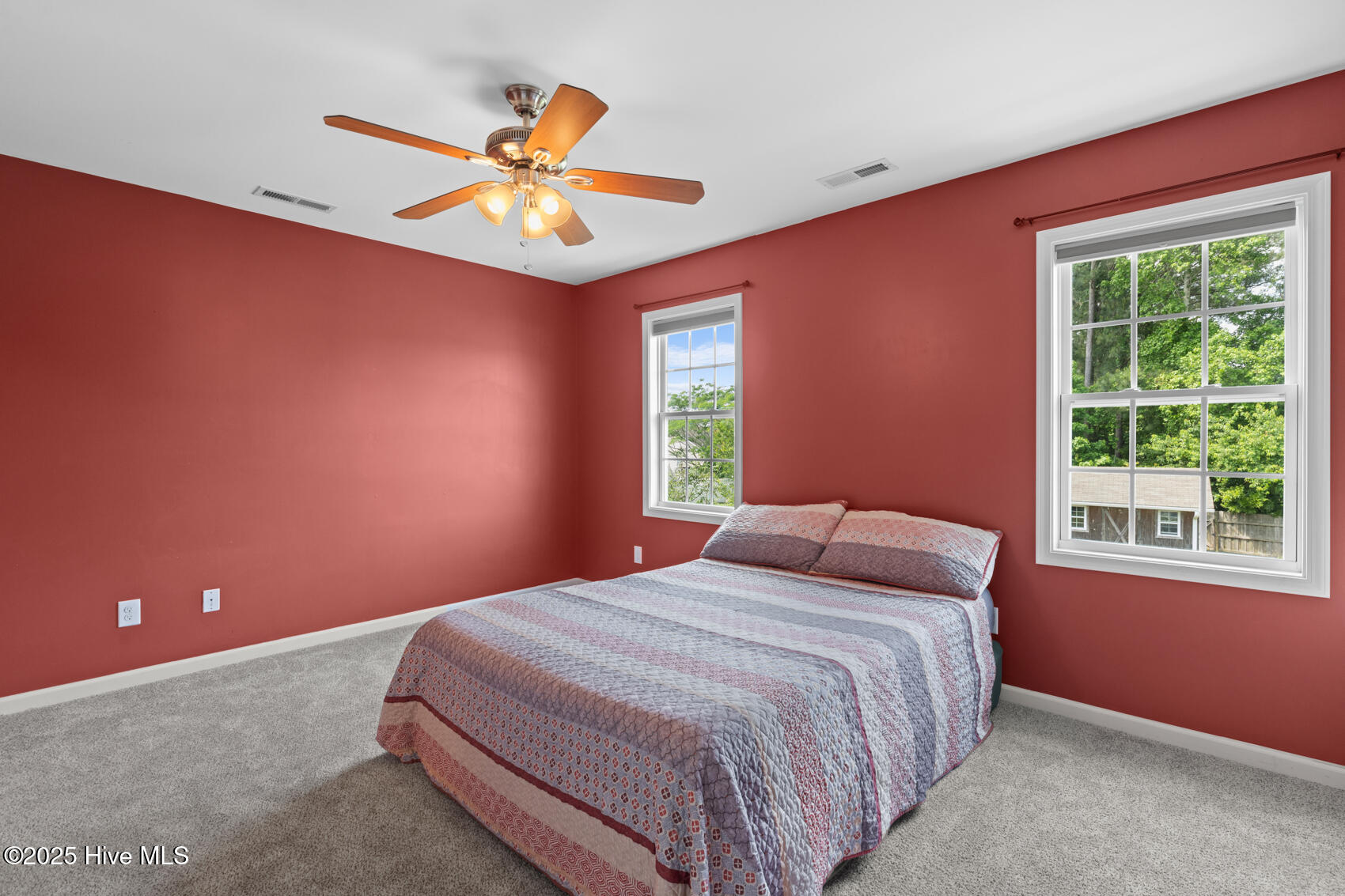 110 Borough Nest Drive Property Photo 25