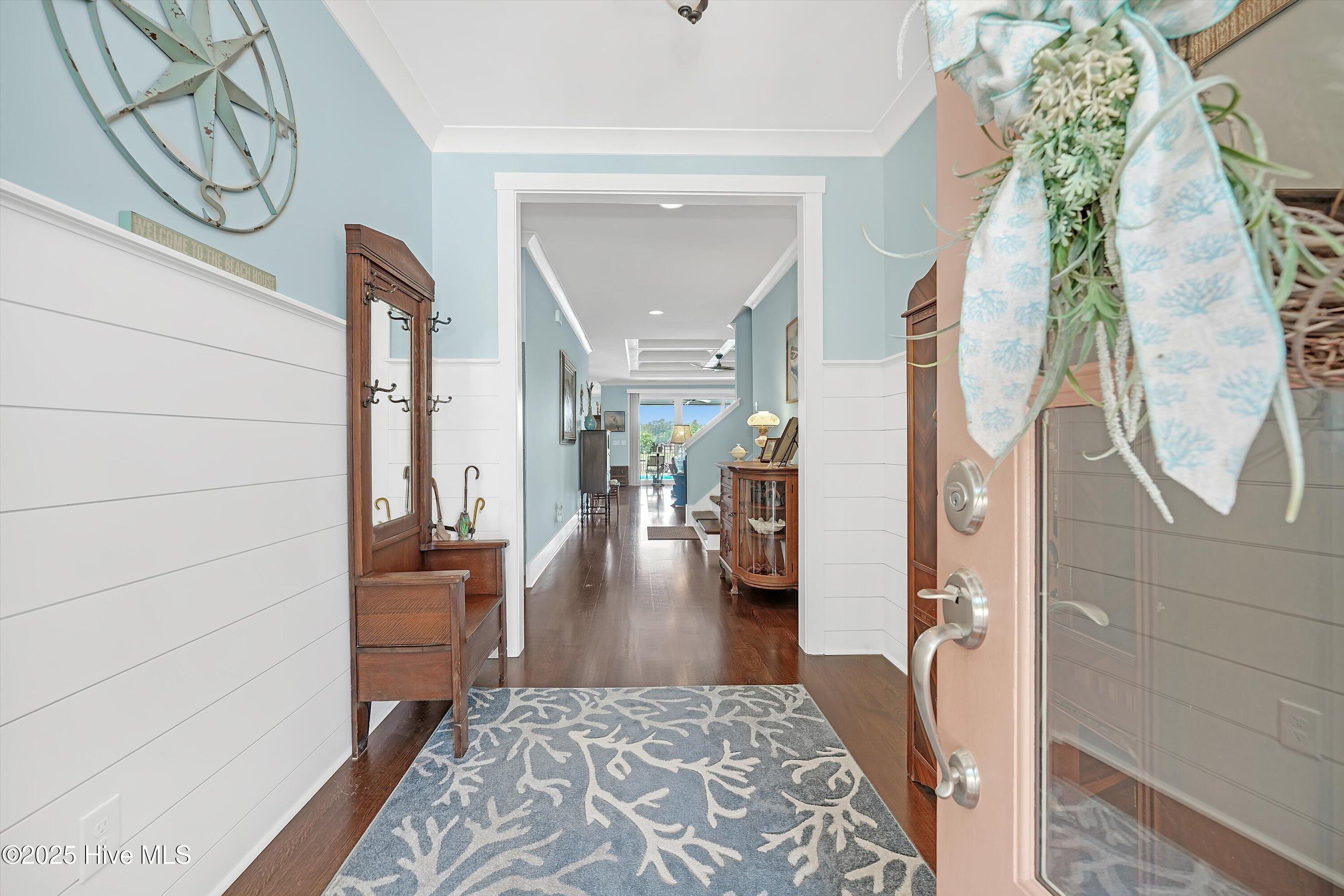 1007 Softwind Way Property Photo 10
