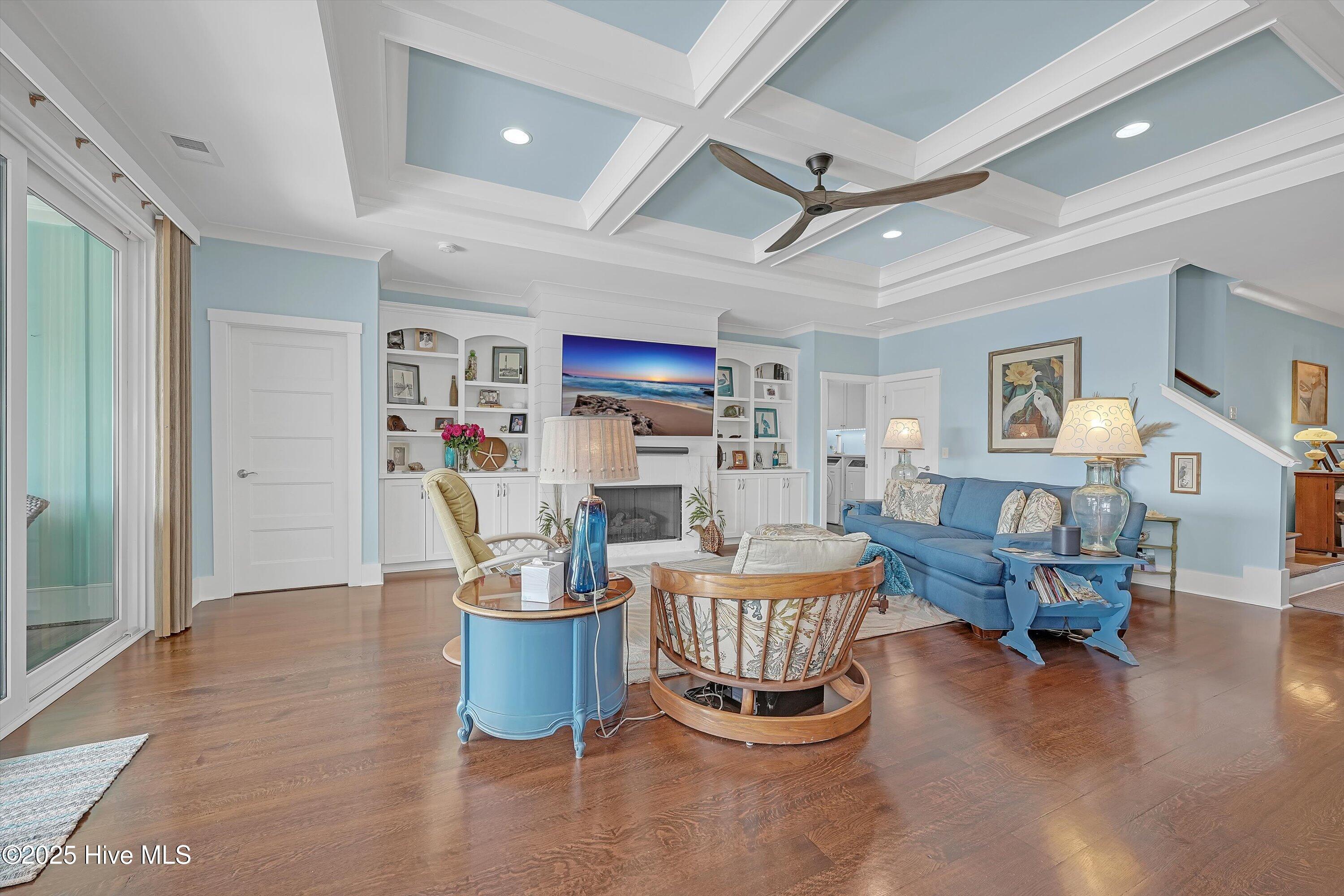 1007 Softwind Way Property Photo 19