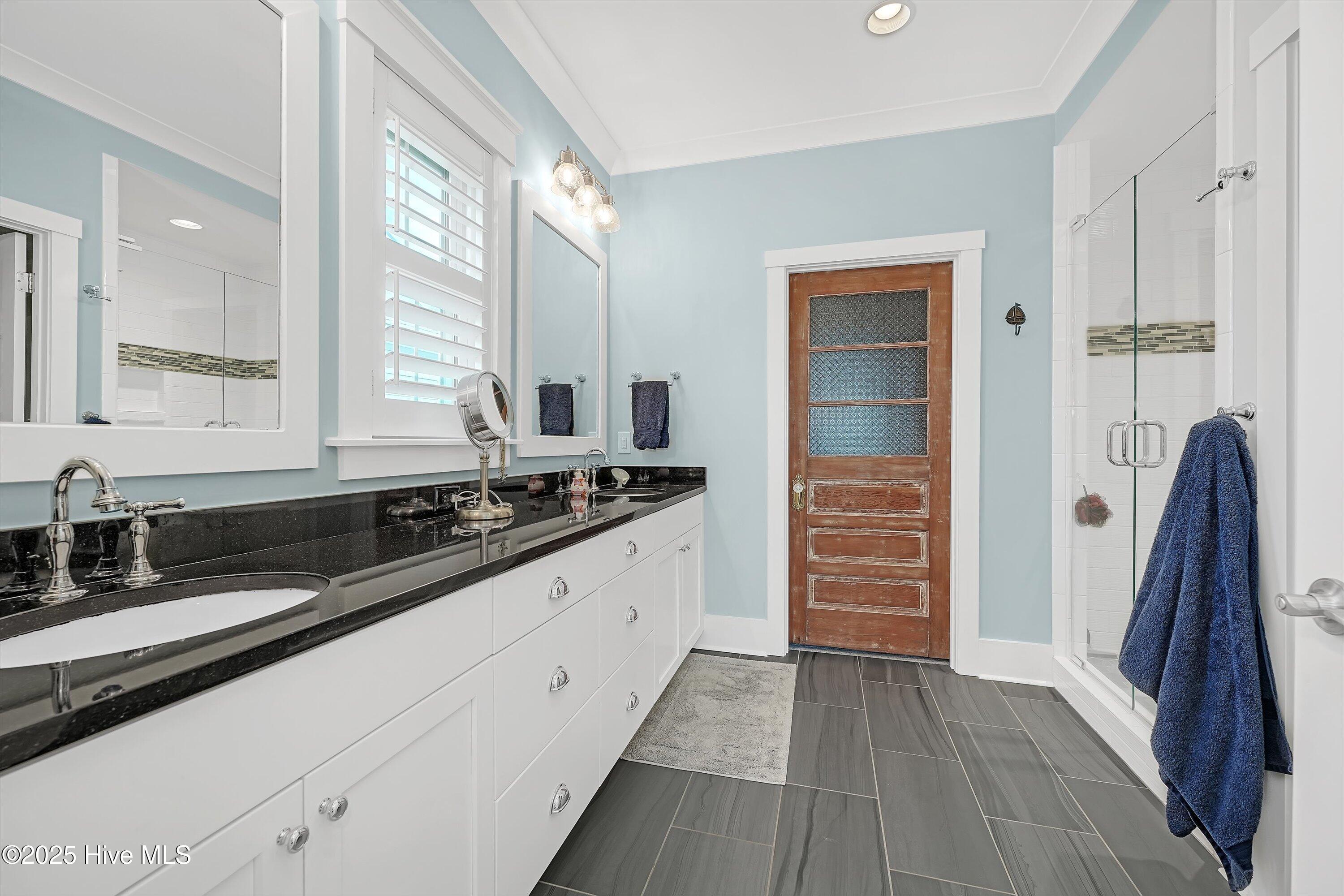 1007 Softwind Way Property Photo 35