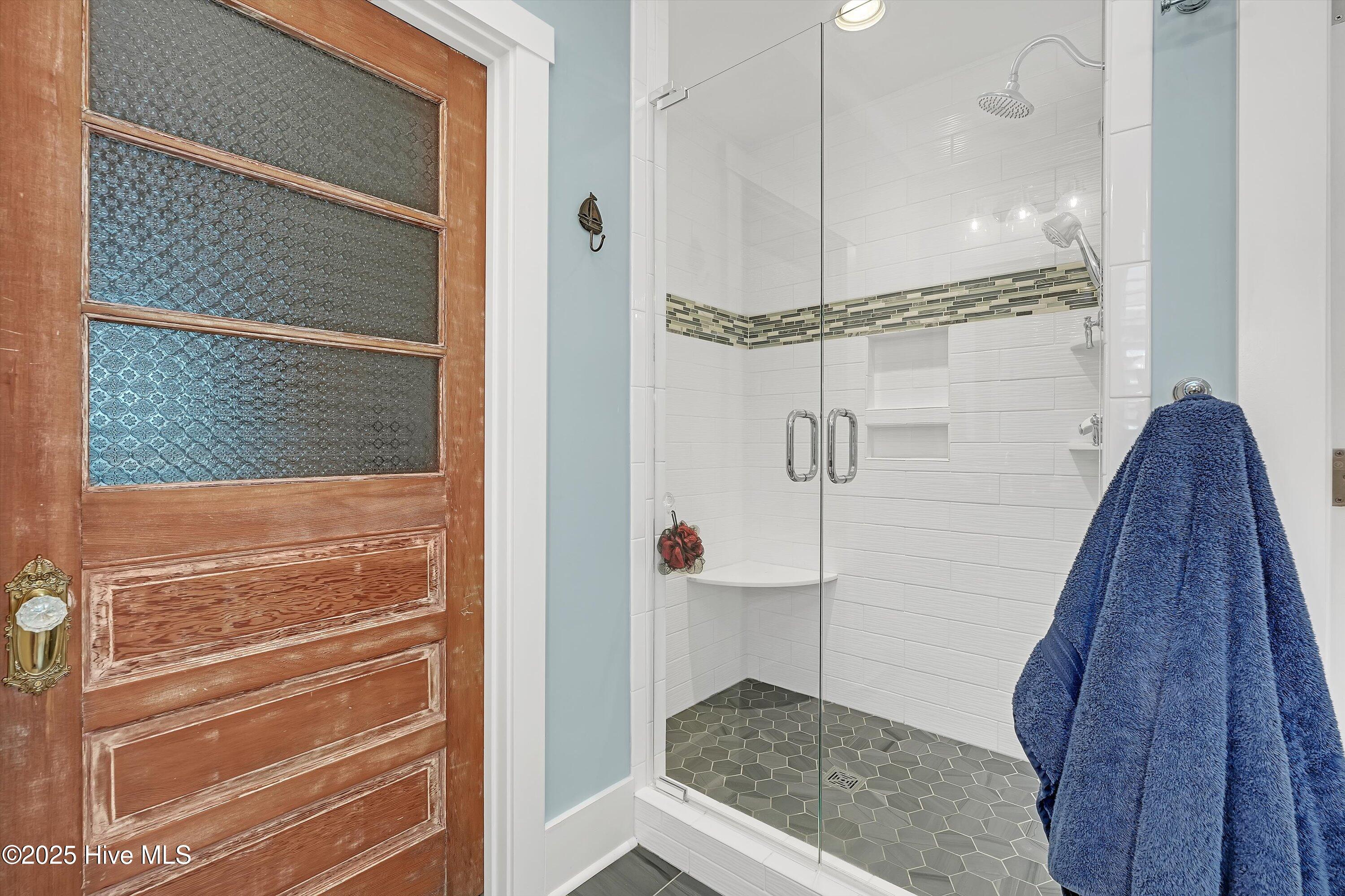 1007 Softwind Way Property Photo 36