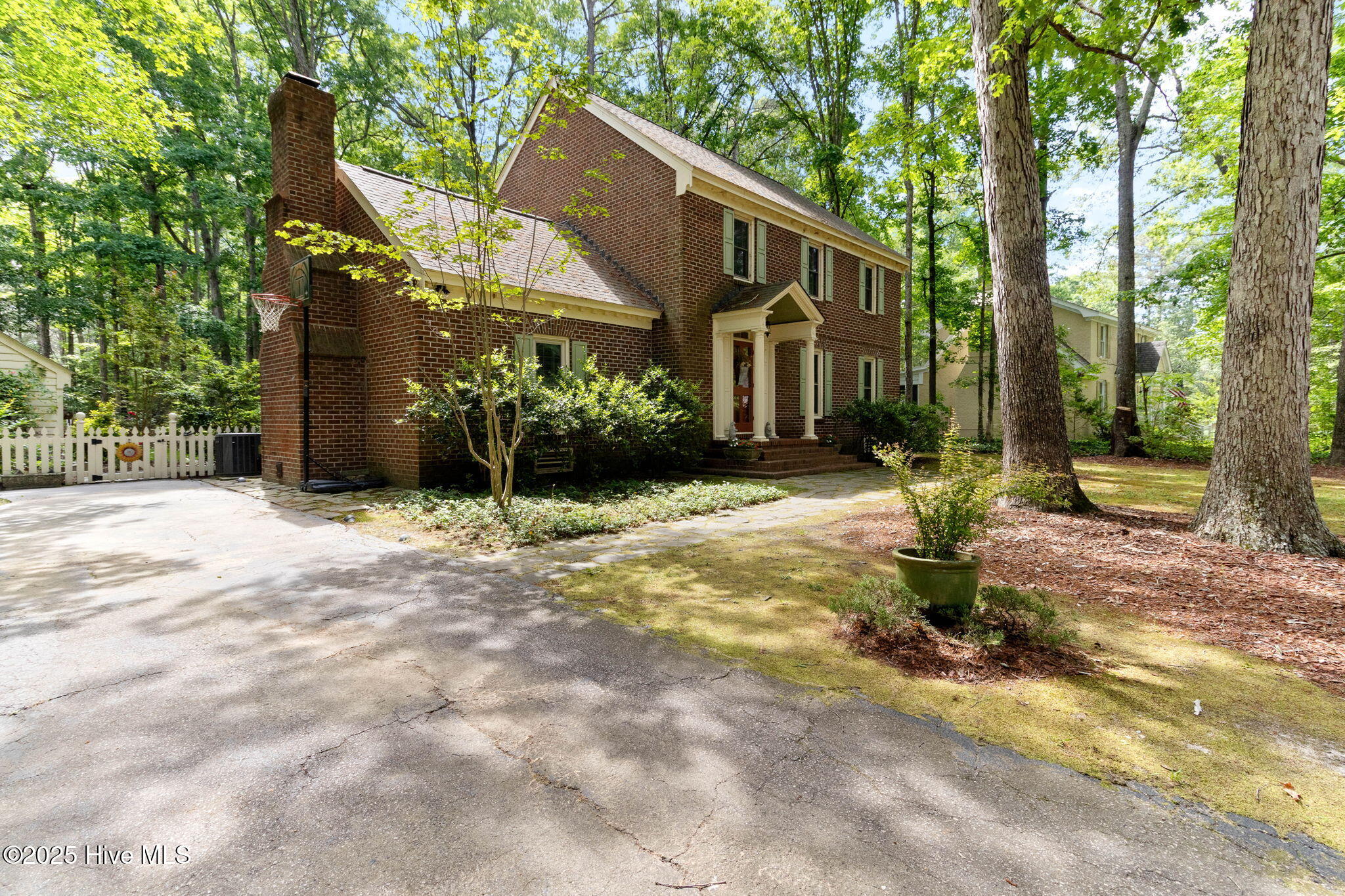 3509 Merrifield Road Property Photo 1