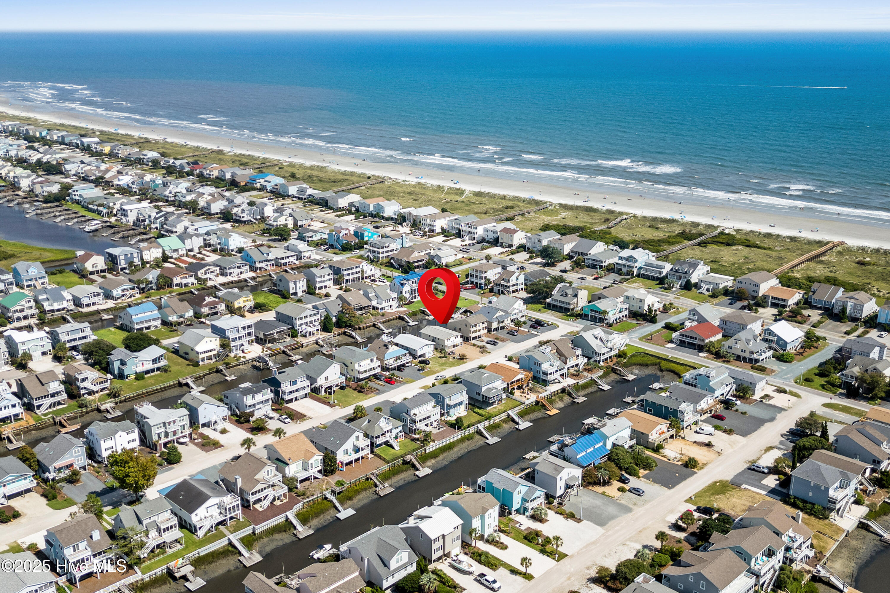 427 Sailfish Street Property Photo