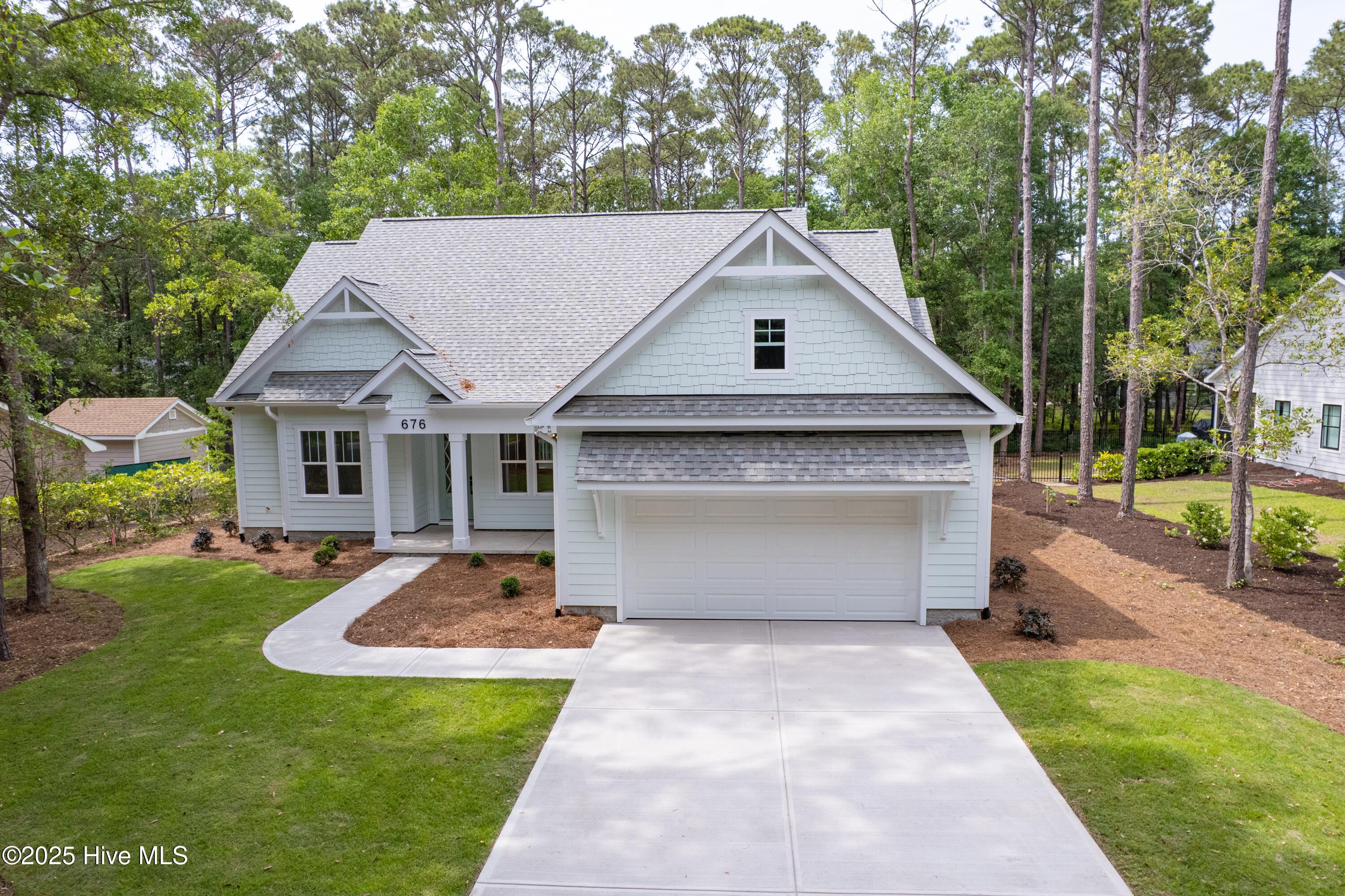 676 Folly Drive Property Photo 4