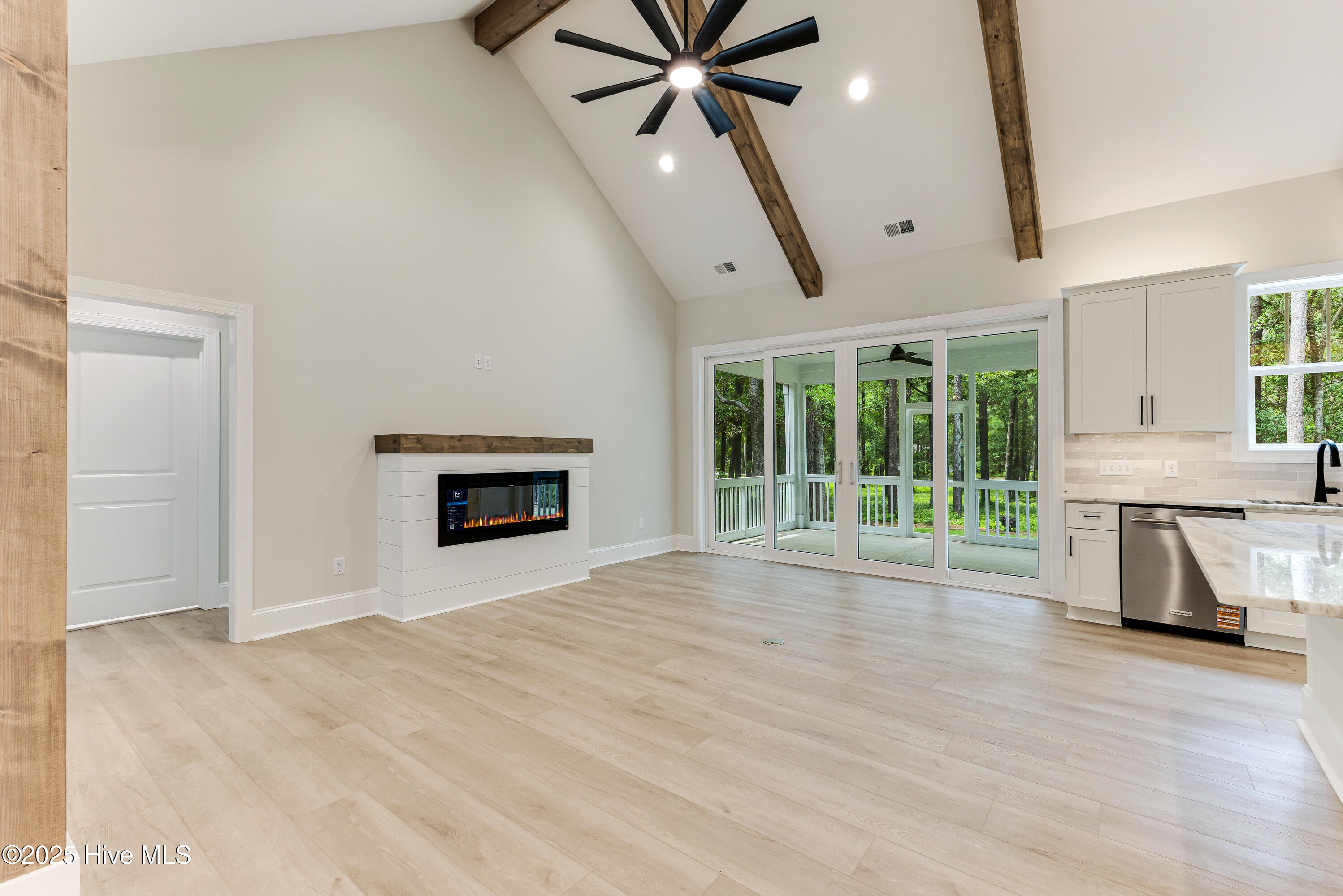 676 Folly Drive Property Photo 17