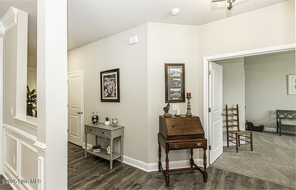 5044 Golden Willow Drive Property Photo 12