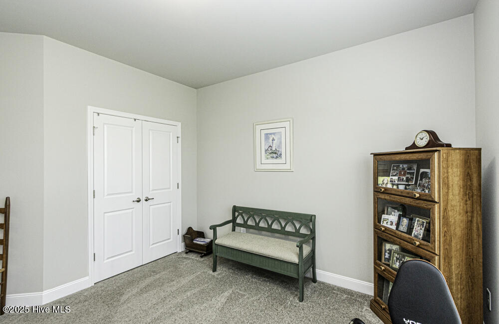5044 Golden Willow Drive Property Photo 15