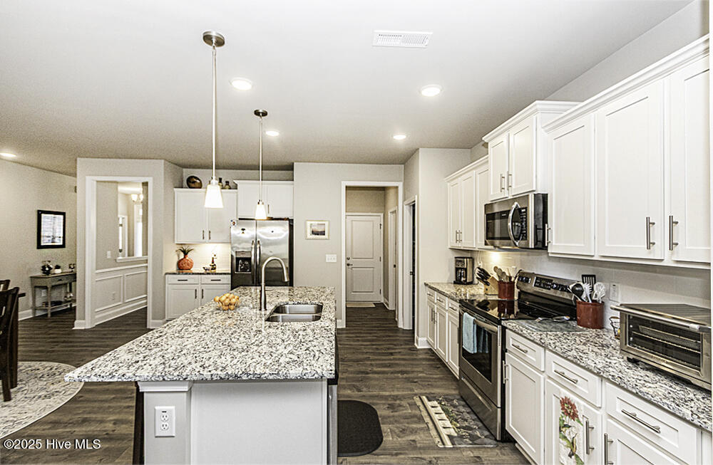 5044 Golden Willow Drive Property Photo 33