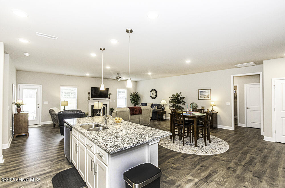 5044 Golden Willow Drive Property Photo 37