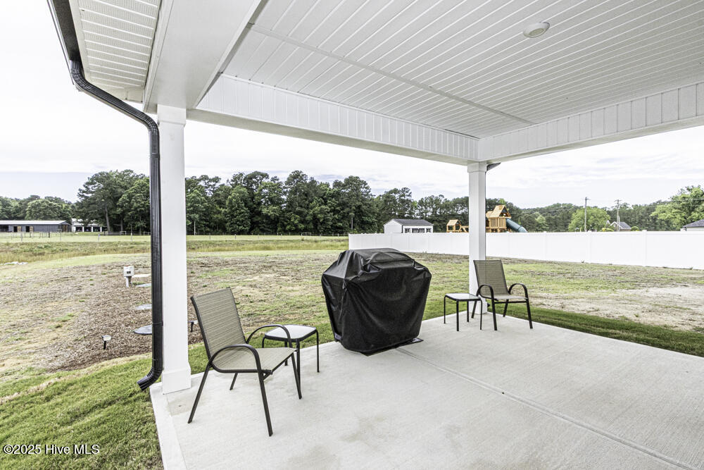 5044 Golden Willow Drive Property Photo 57