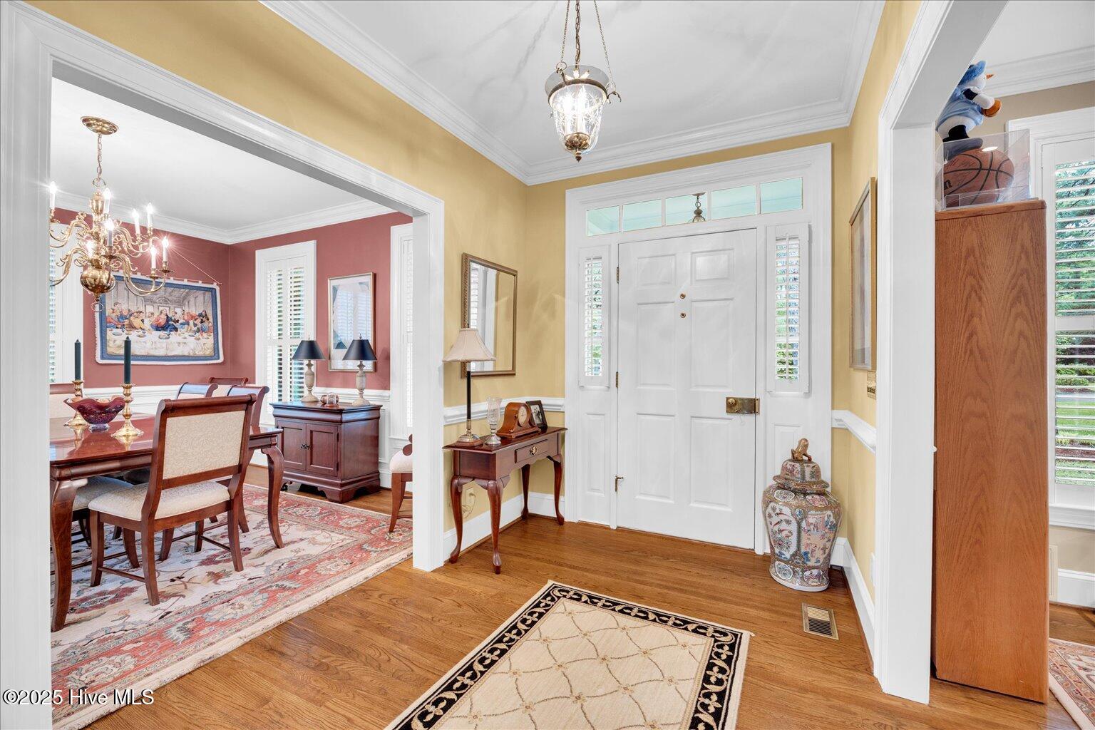 2313 New Orleans Place Property Photo 4
