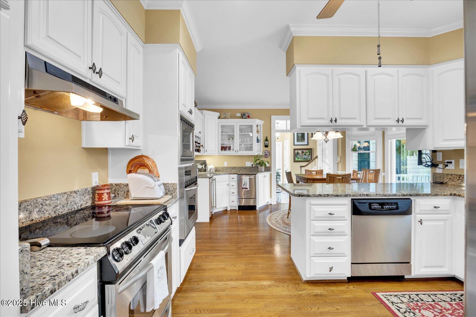 2313 New Orleans Place Property Photo 10