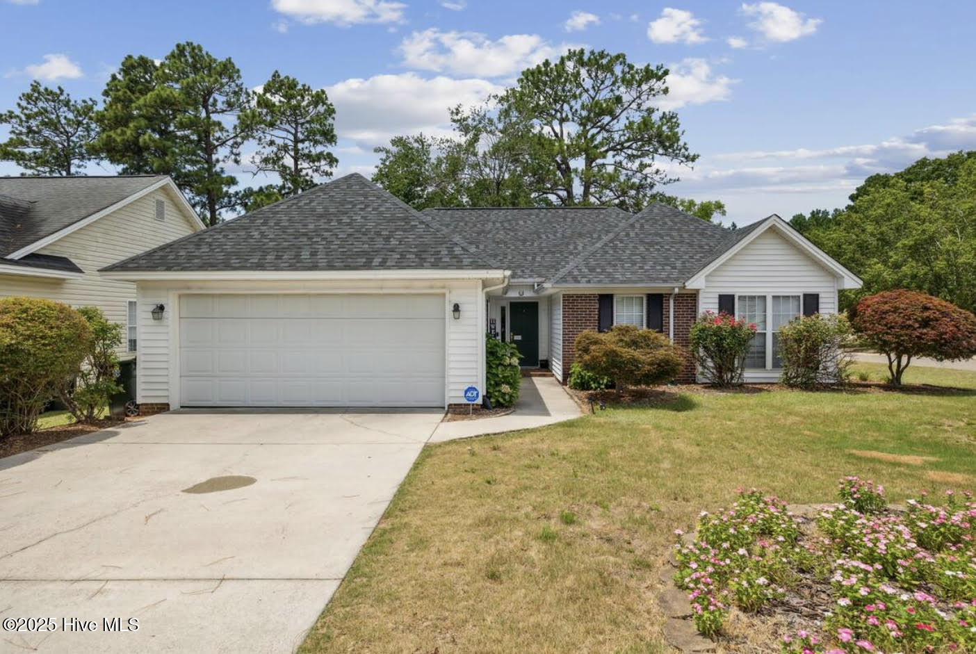 200 Kinloch Way Property Photo 1