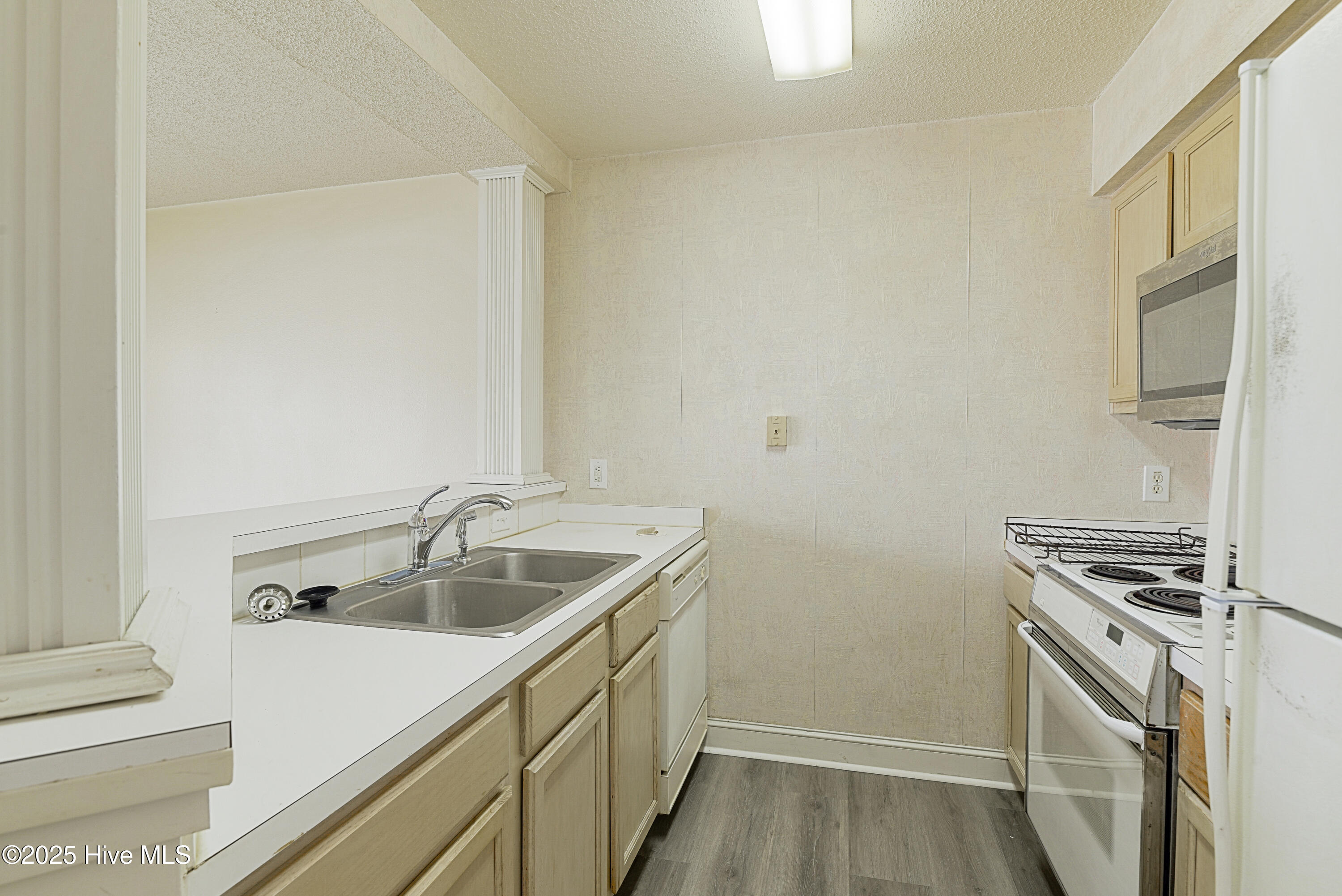 330 S Middleton Drive Unit 306 Property Photo 13