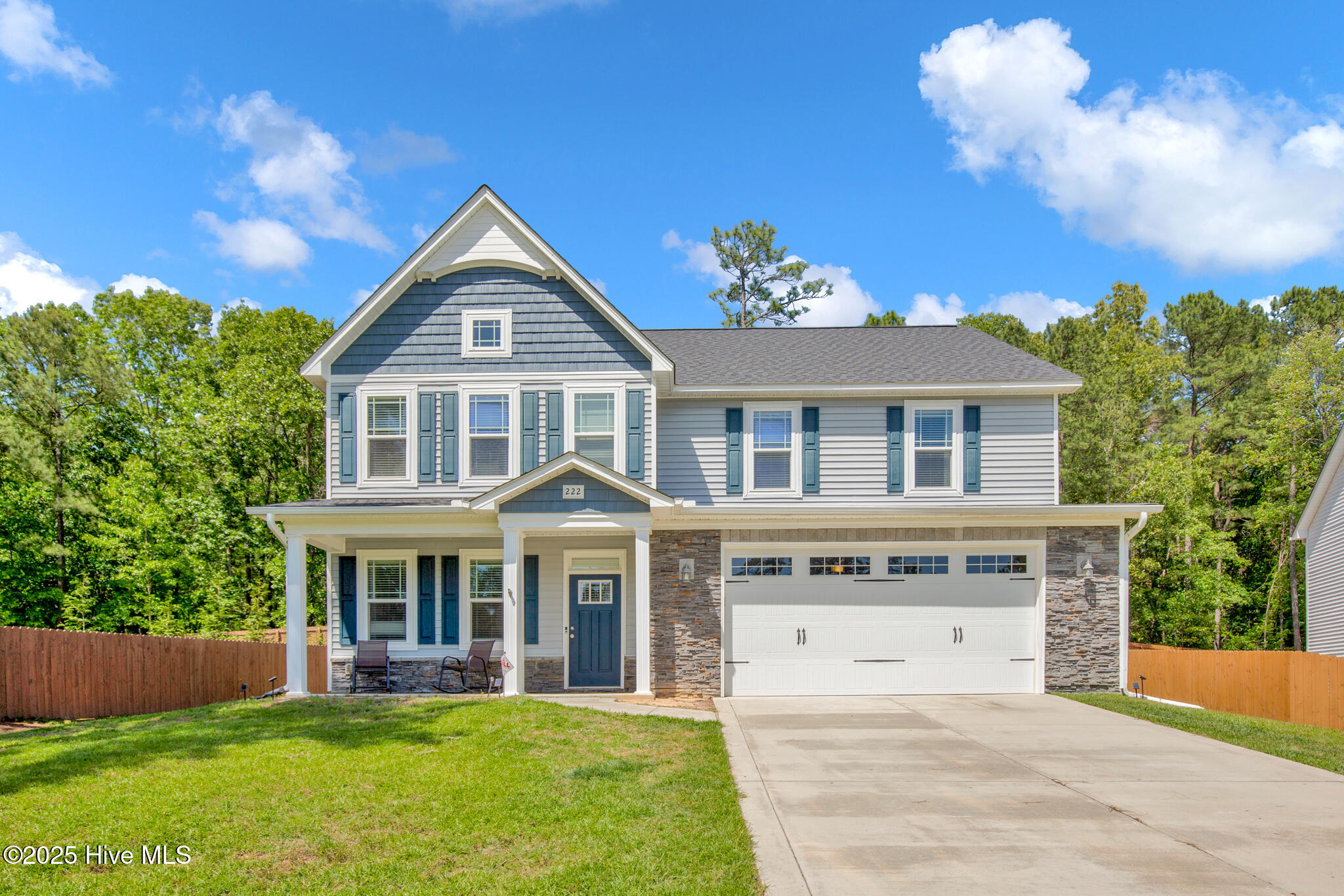 222 Vanderbuilt Court Property Photo