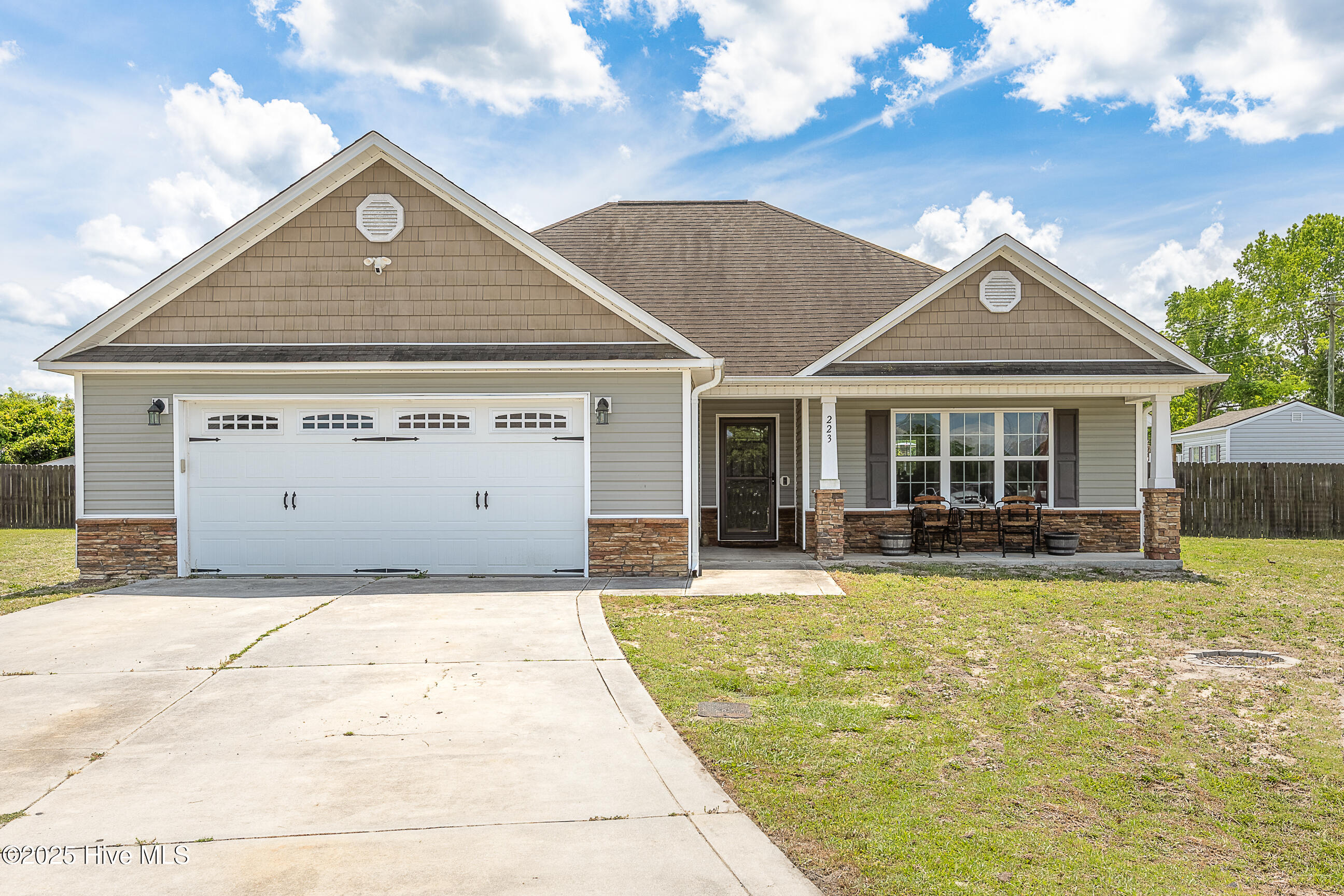 223 Adagio Trail Property Photo